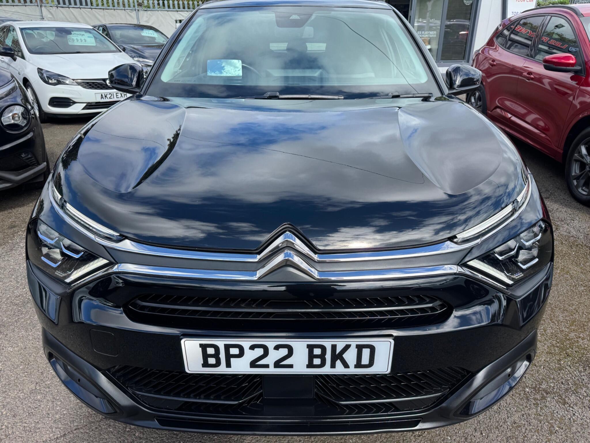 Citroen C4 view 14