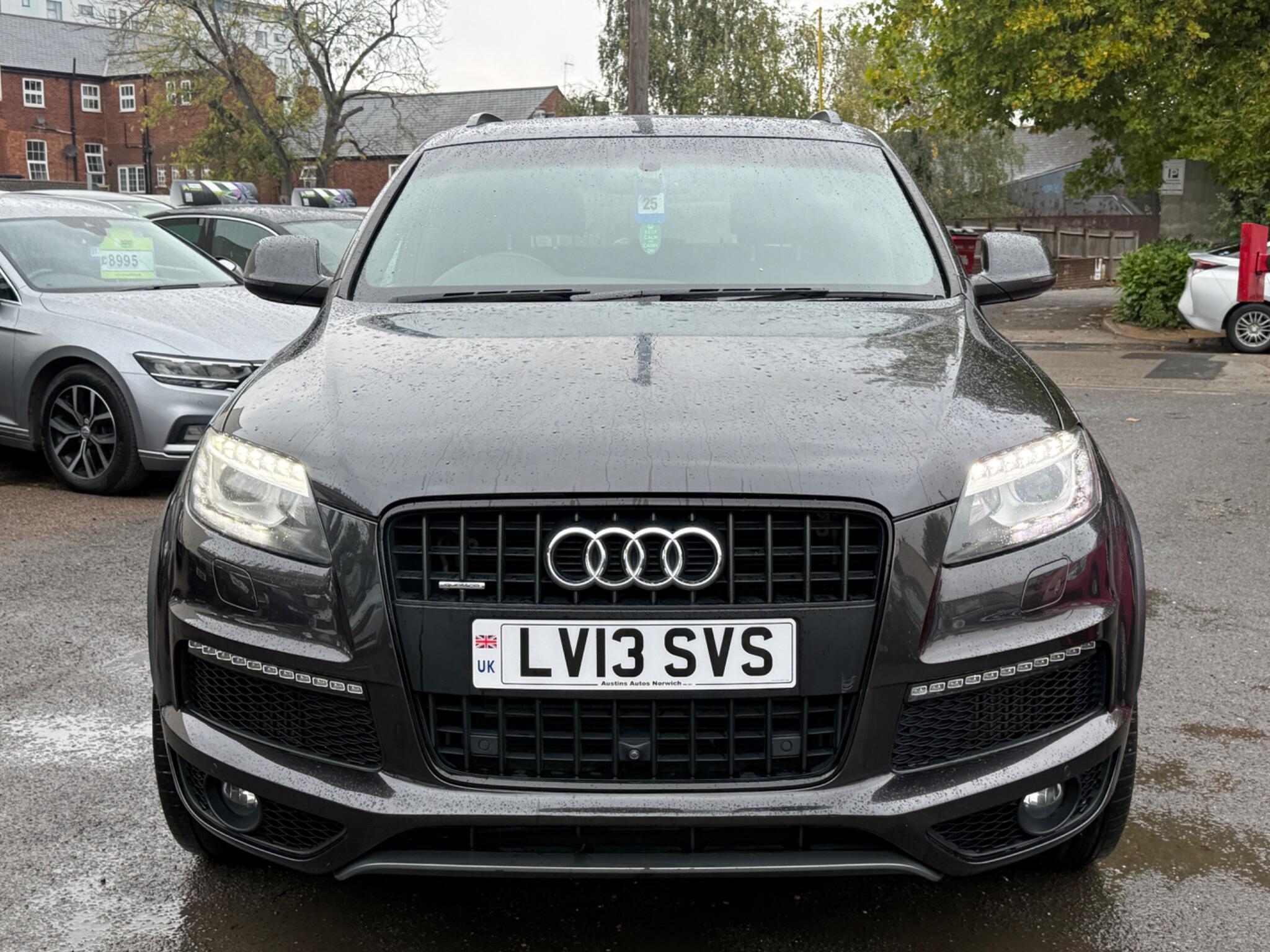 Audi Q7 - Image 6