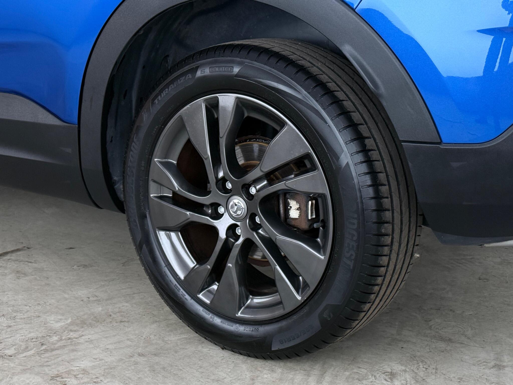 Vauxhall Grandland X view 8