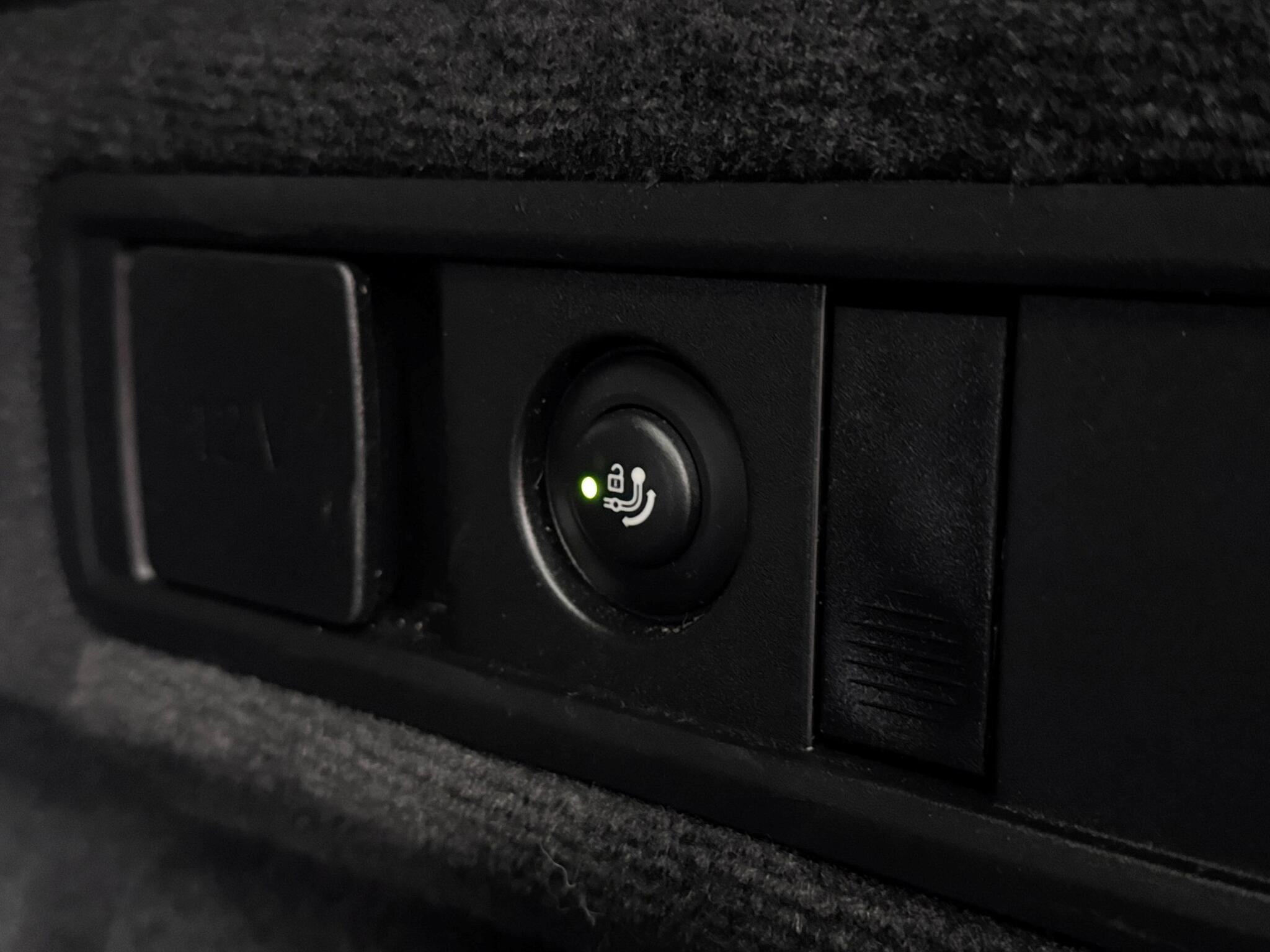 BMW X5 view 9