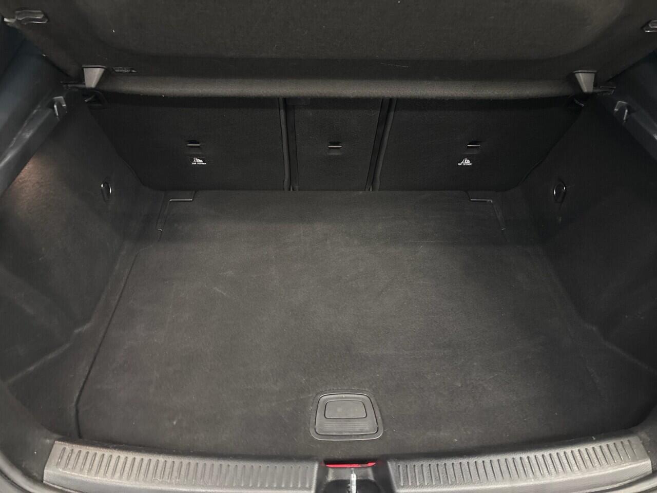 Mercedes-Benz A-Class view 21