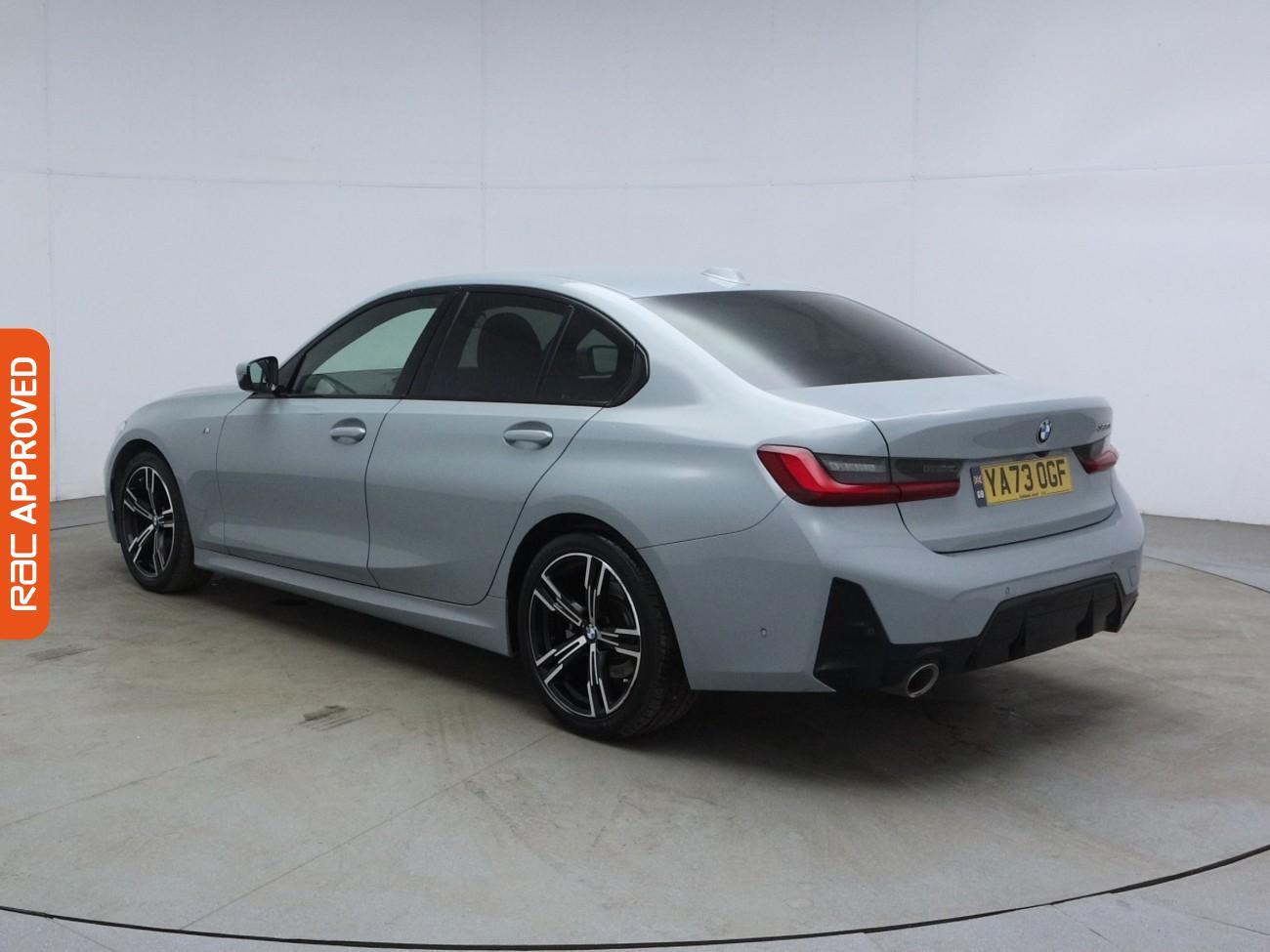 BMW 3 Series view 4