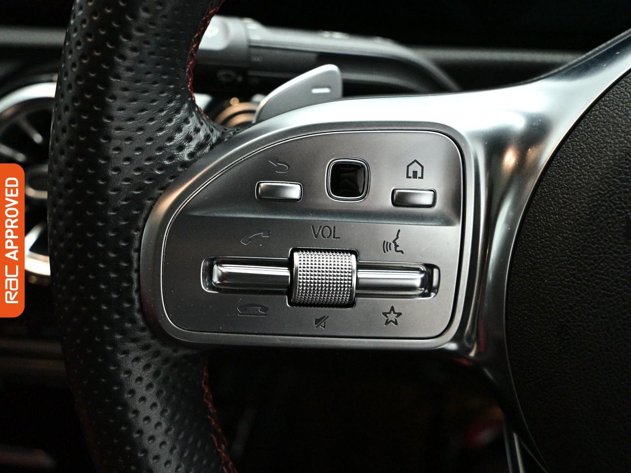 Mercedes-Benz Cla view 24