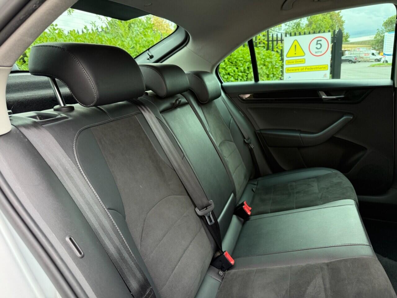 Seat Toledo view 27