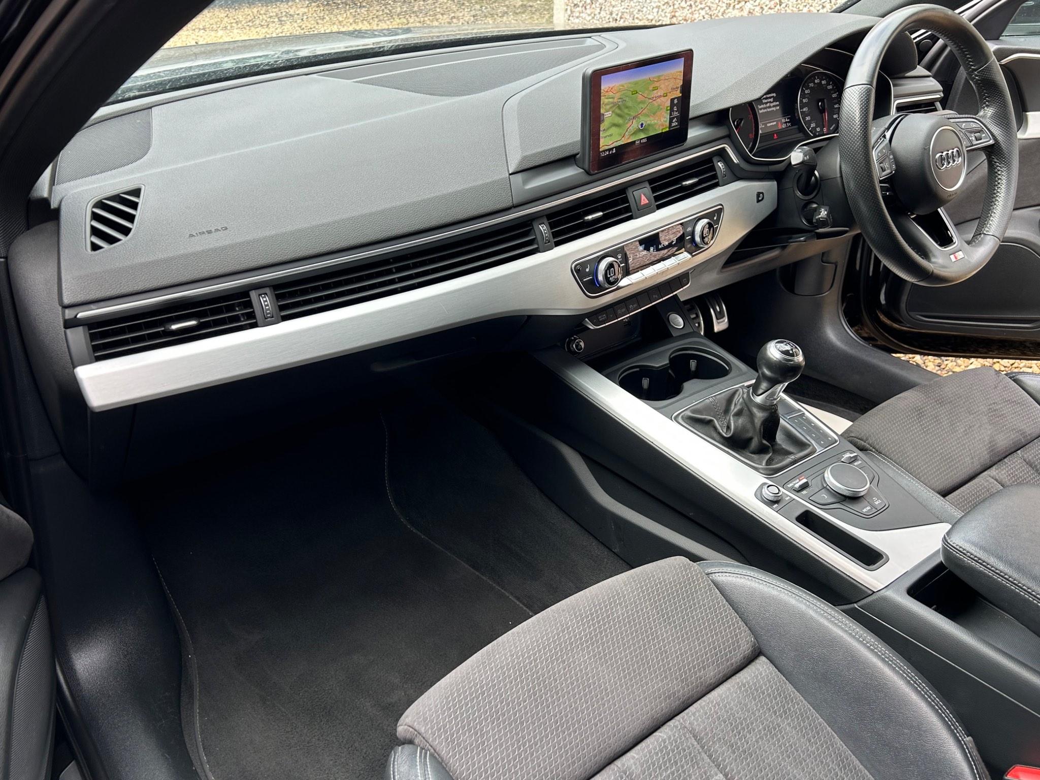 Audi A4 view 20