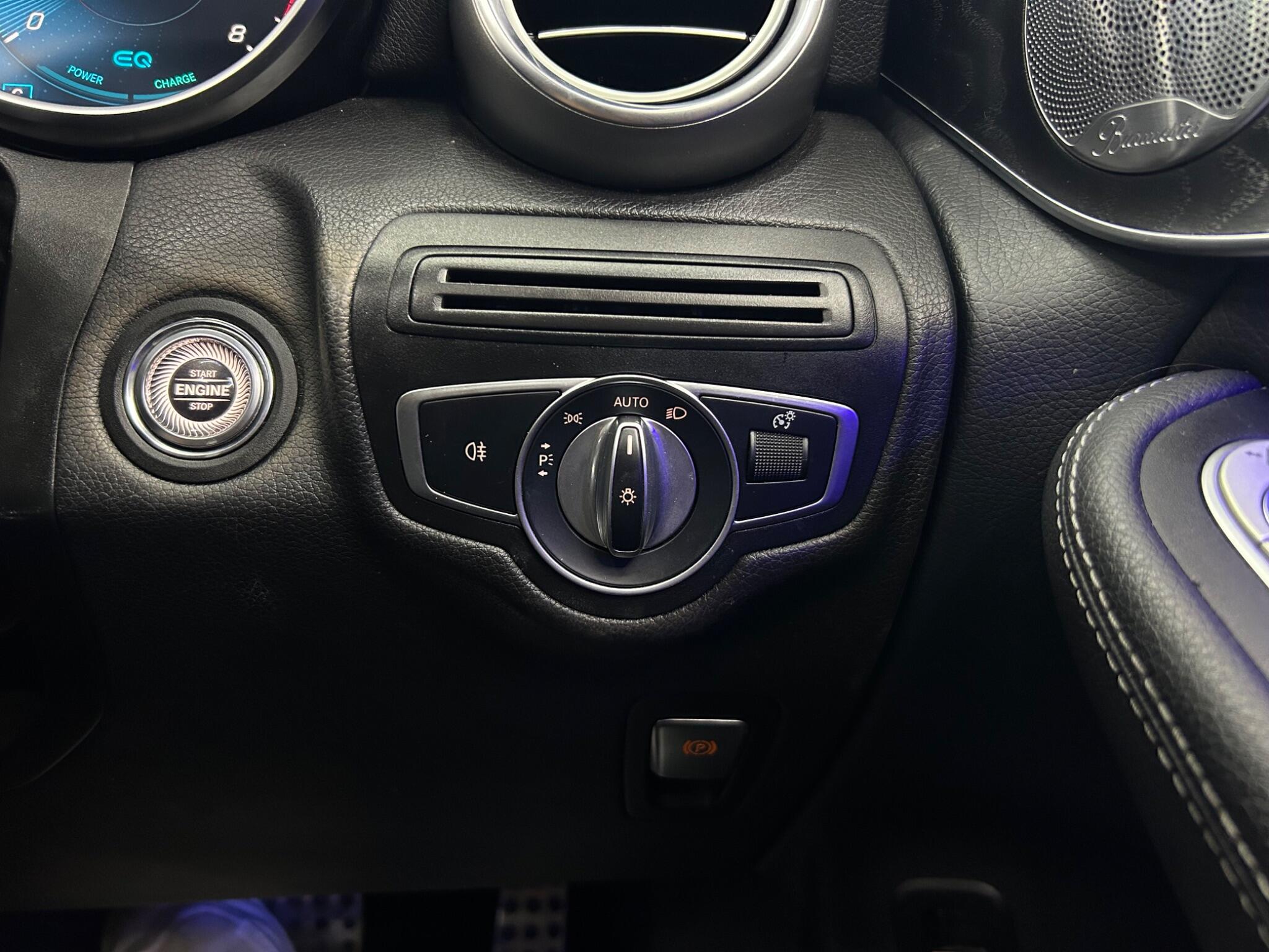 Mercedes-Benz GLC view 27