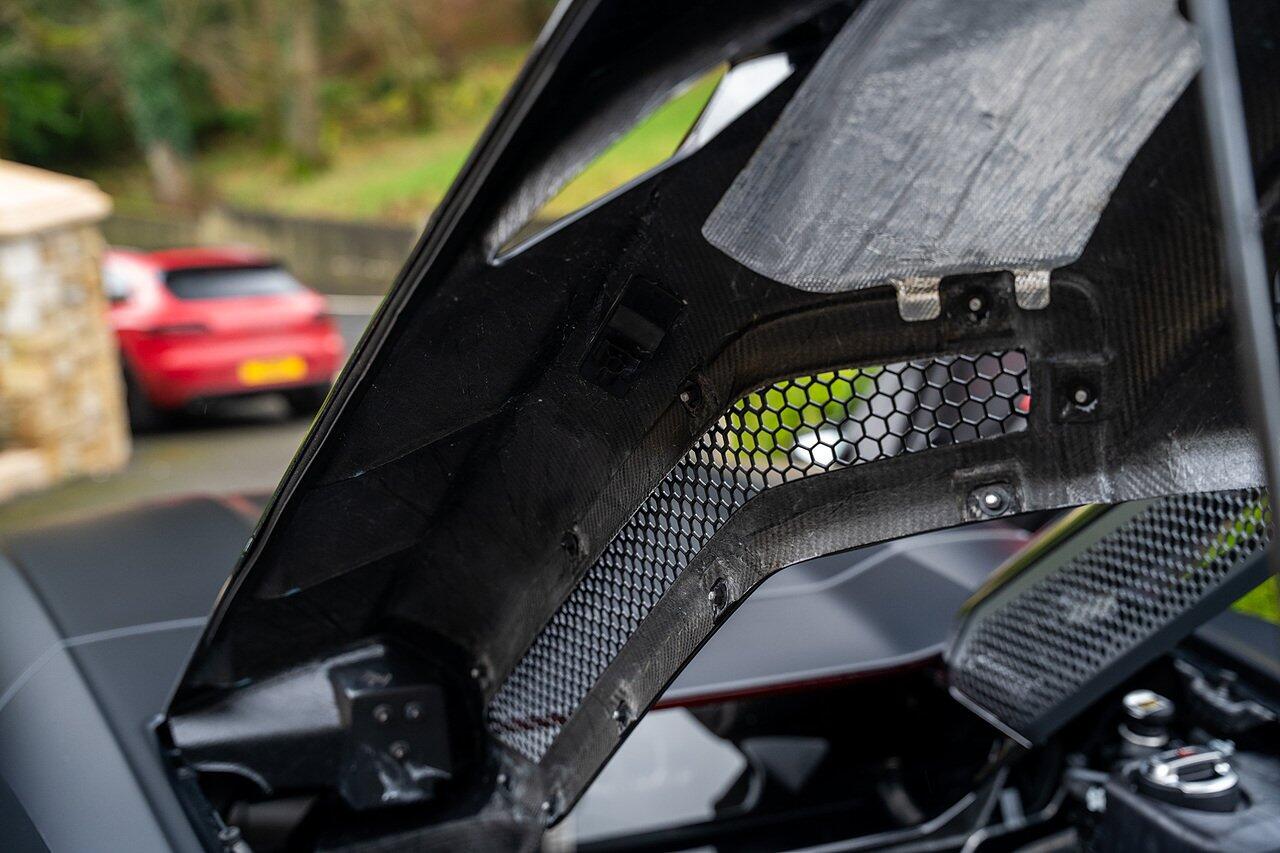 Lamborghini Revuelto view 96