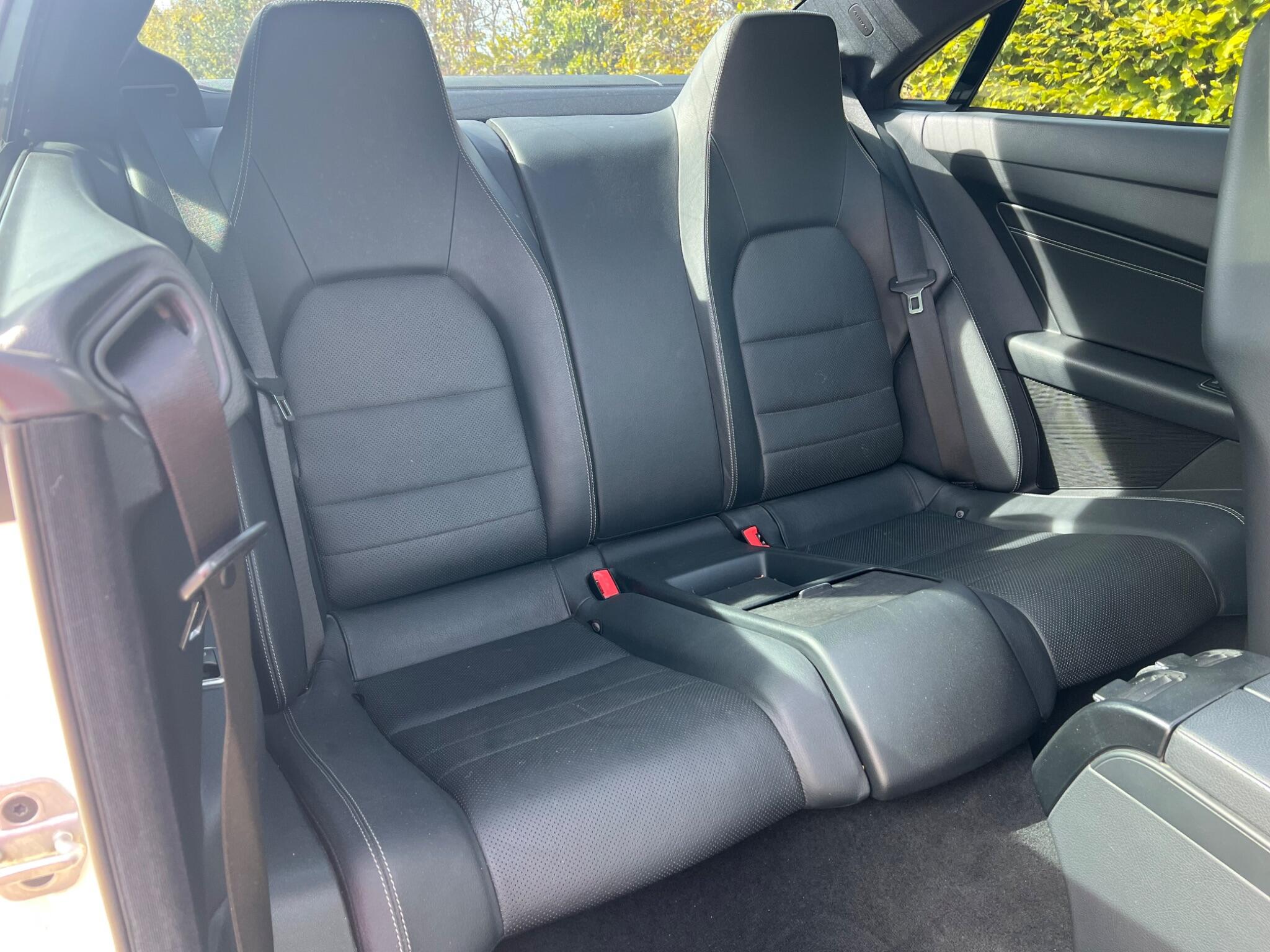 Mercedes-Benz E-Class view 29