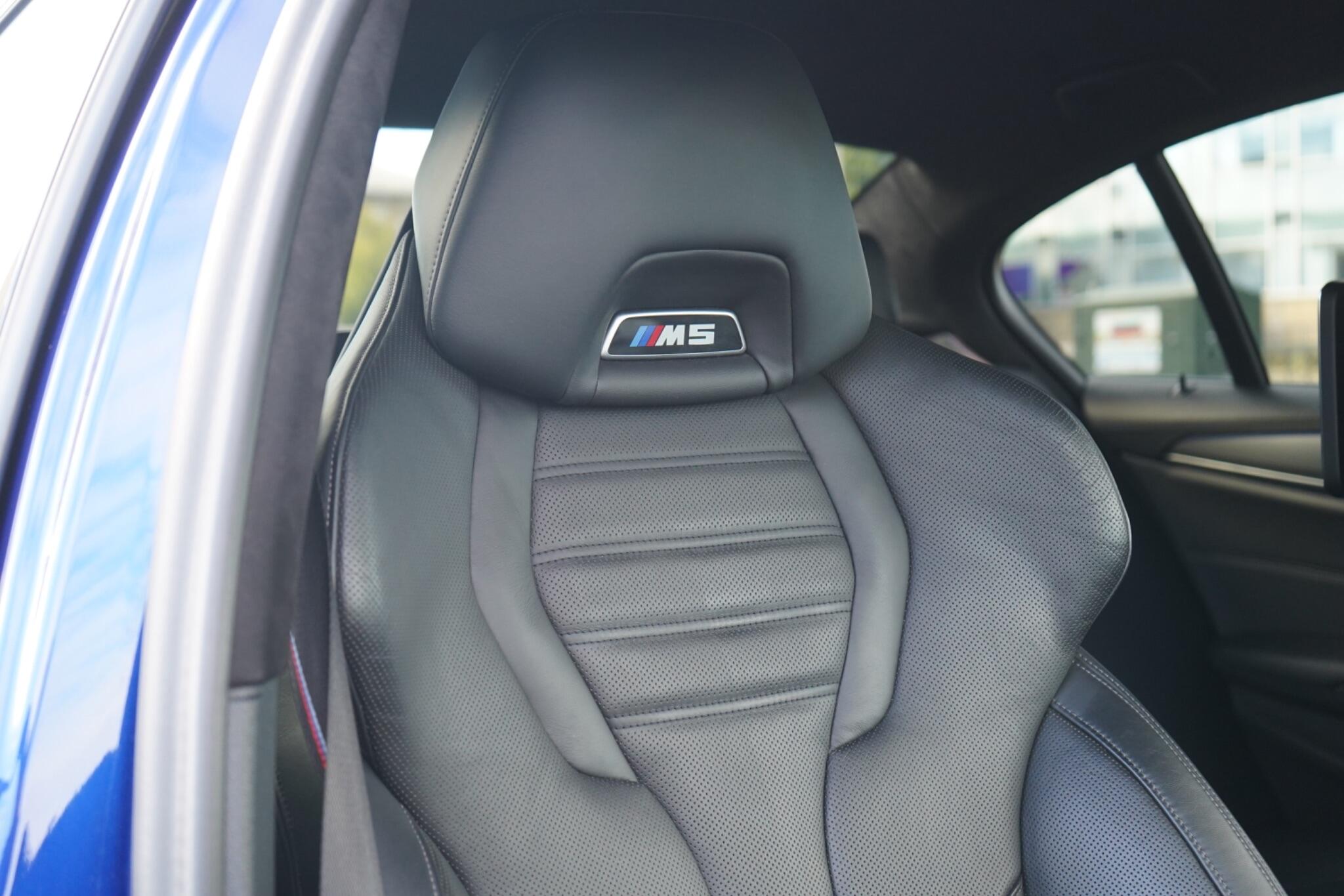BMW M5 view 22