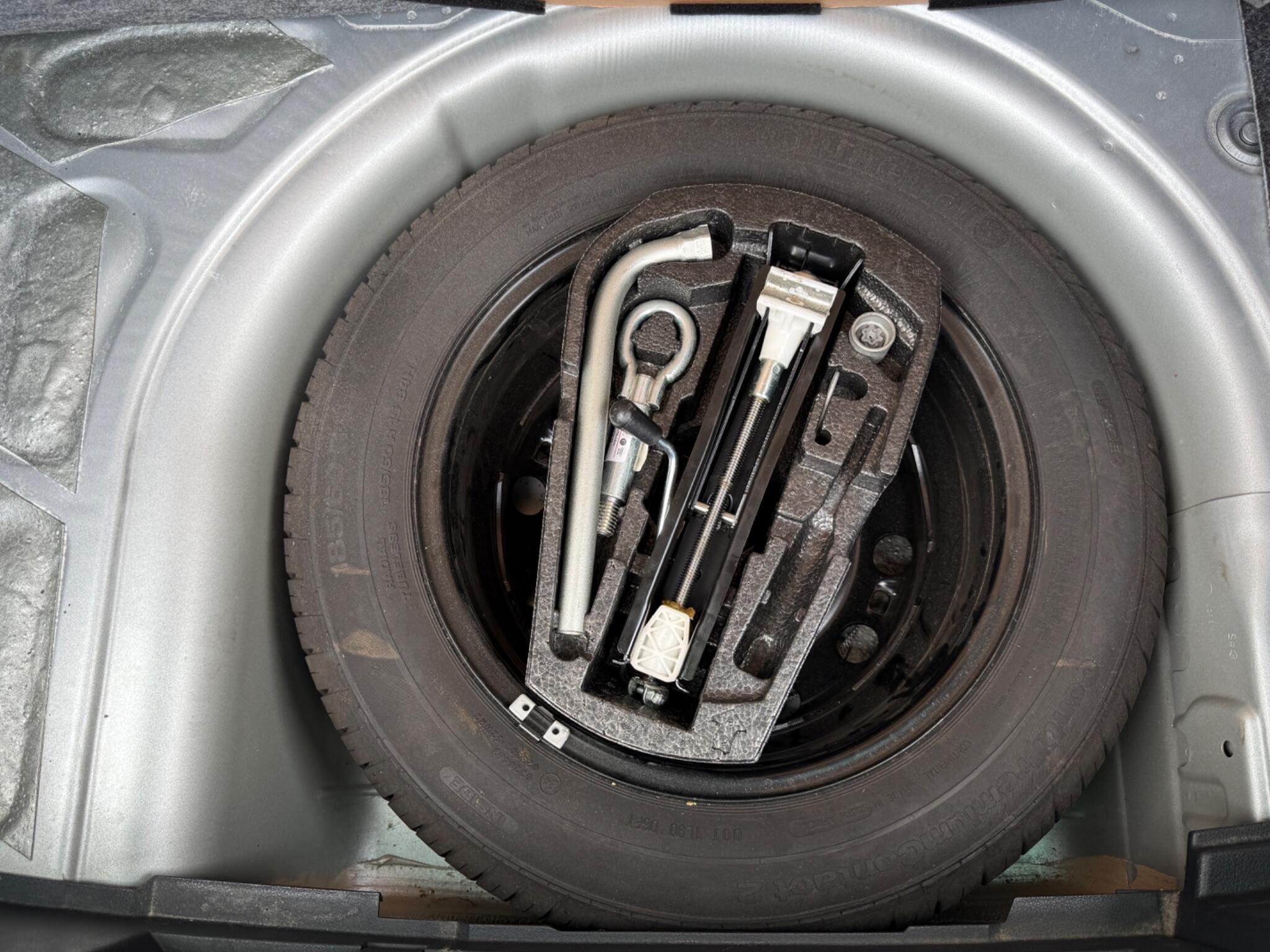 Volkswagen Polo - Image 42