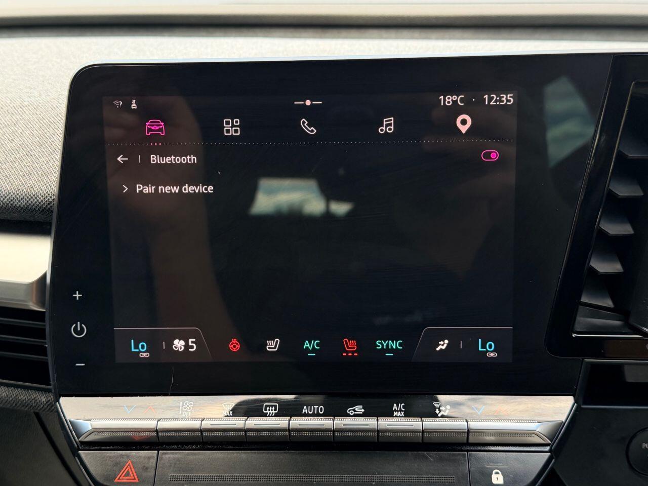 Renault Megane E-Tech view 45