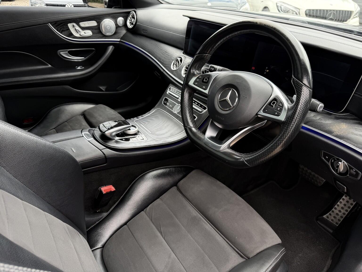 Mercedes-Benz E-Class view 14