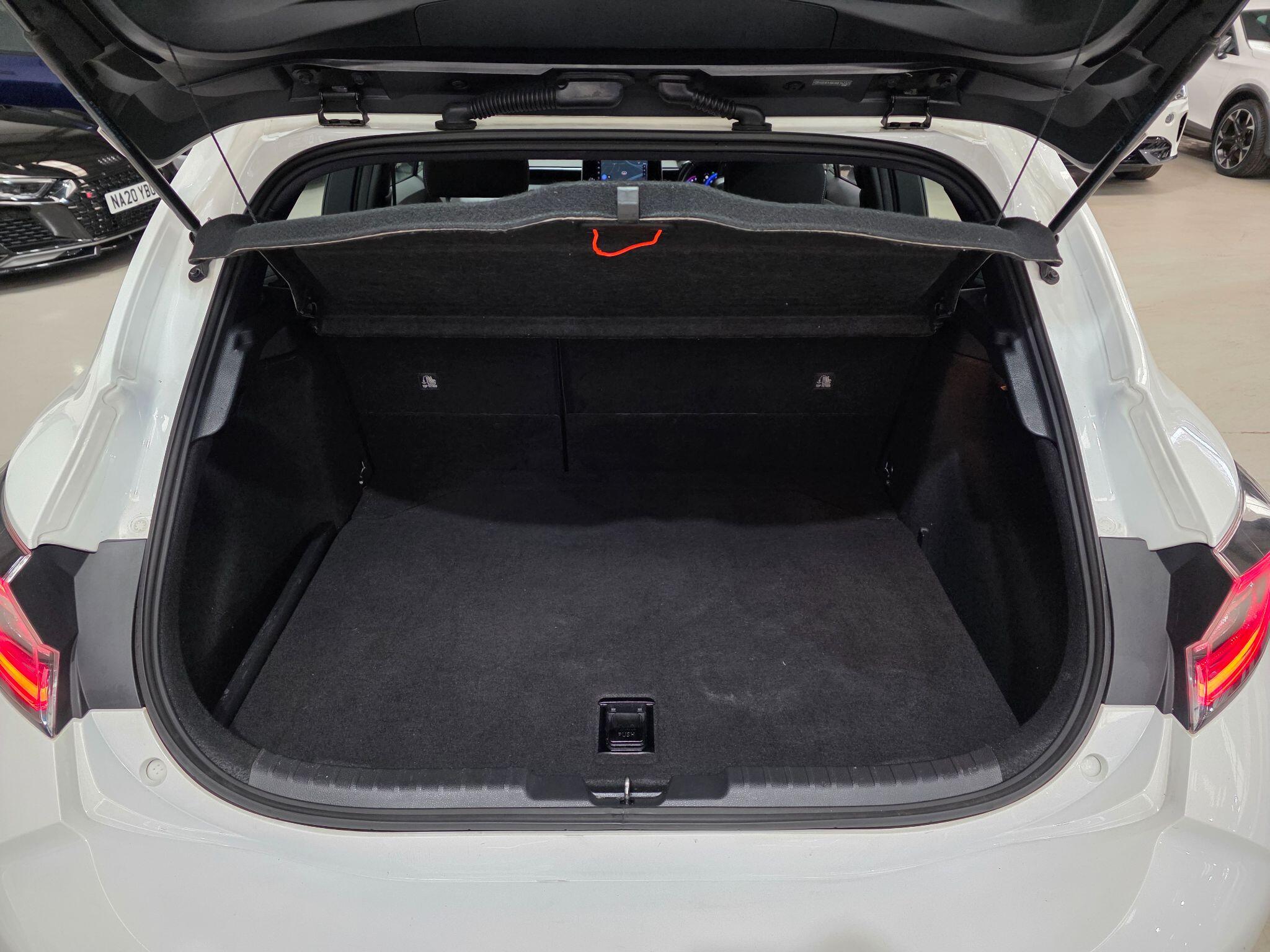 Toyota Corolla view 26