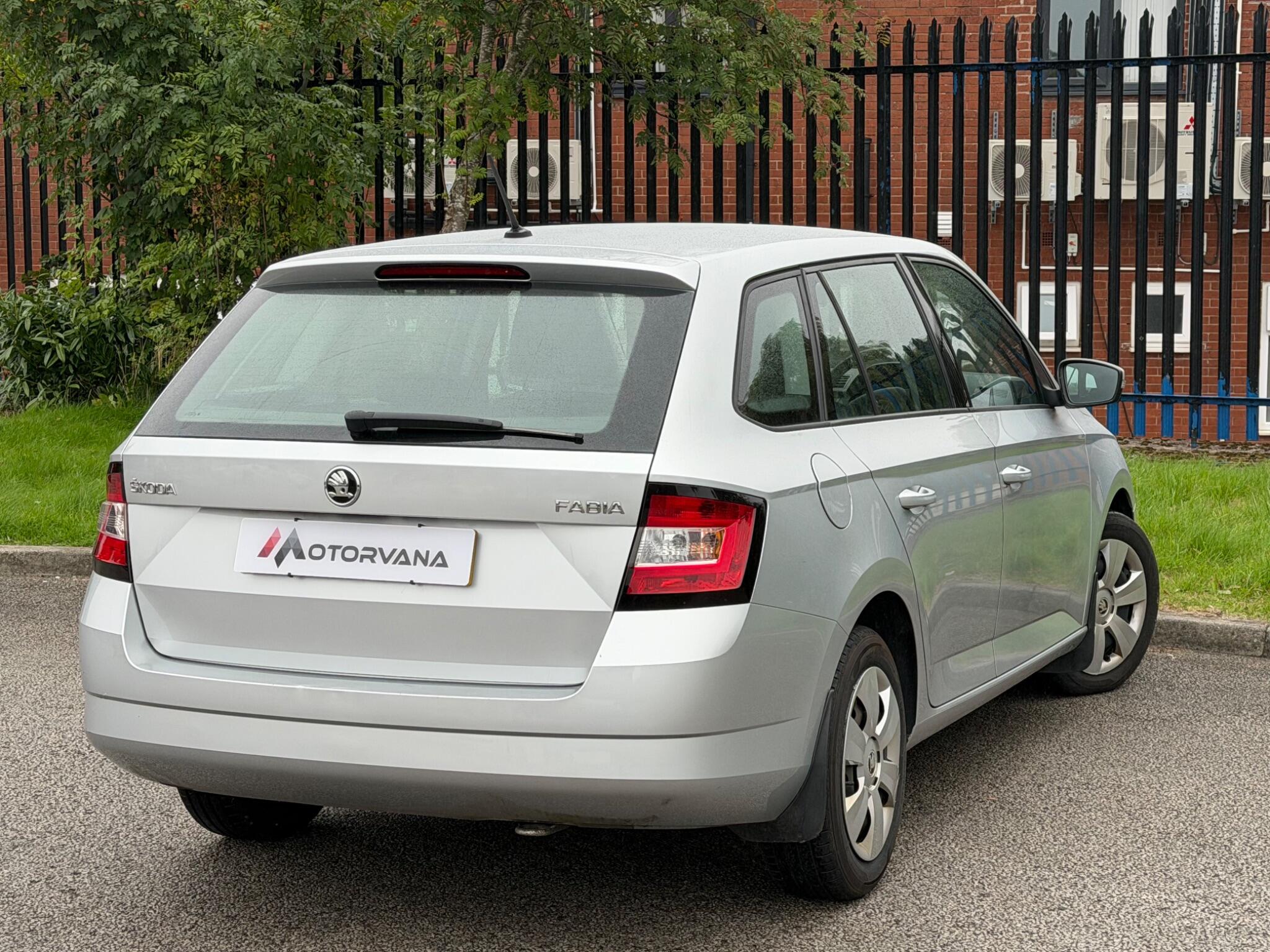 Skoda Fabia view 8