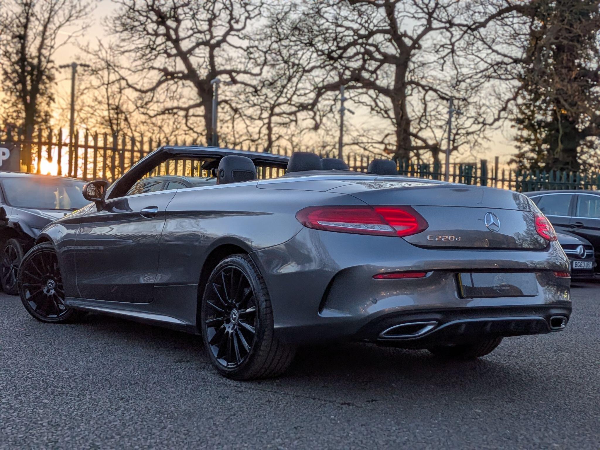 Mercedes-Benz C Class view 15