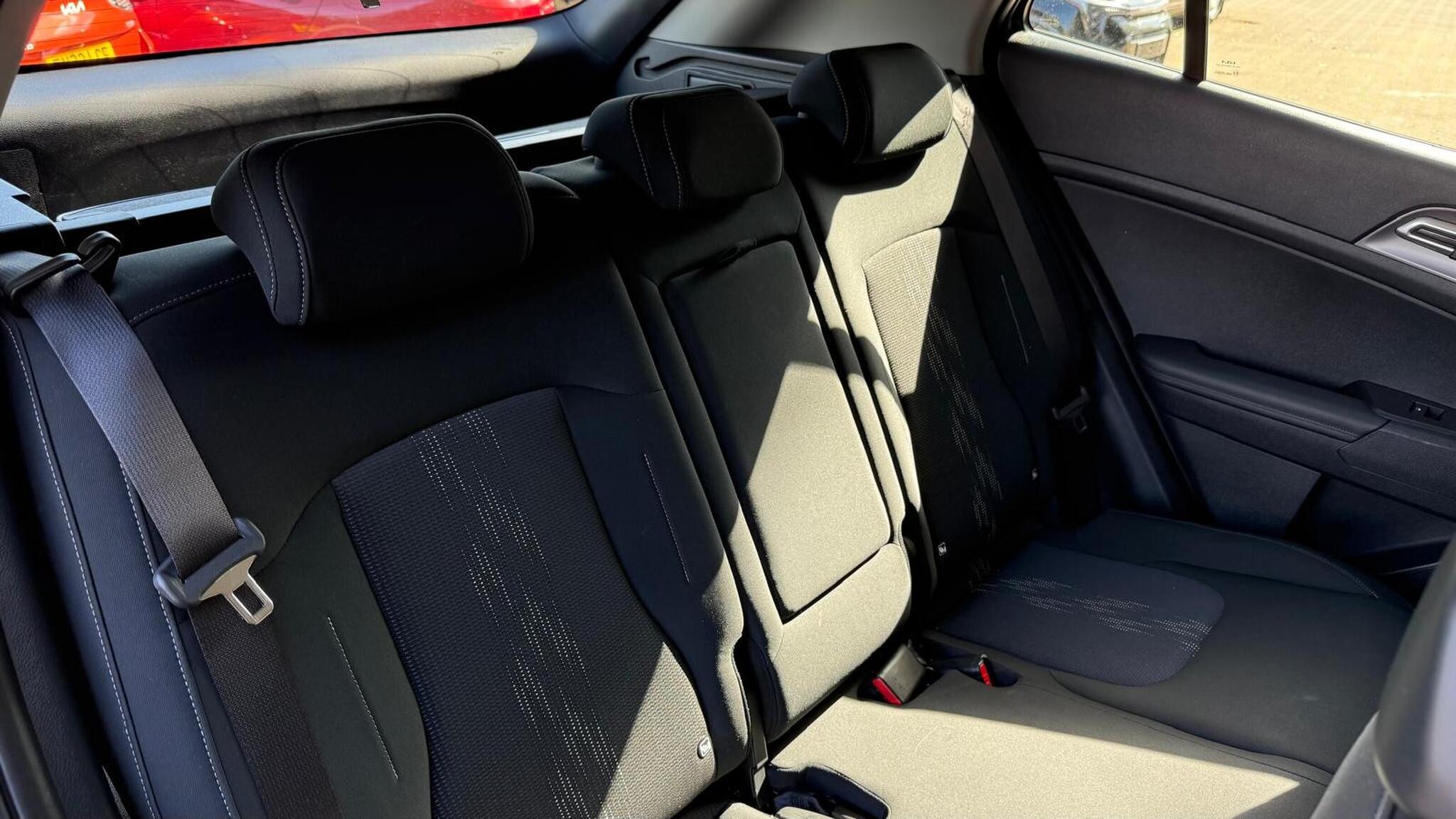 Kia Sportage view 27