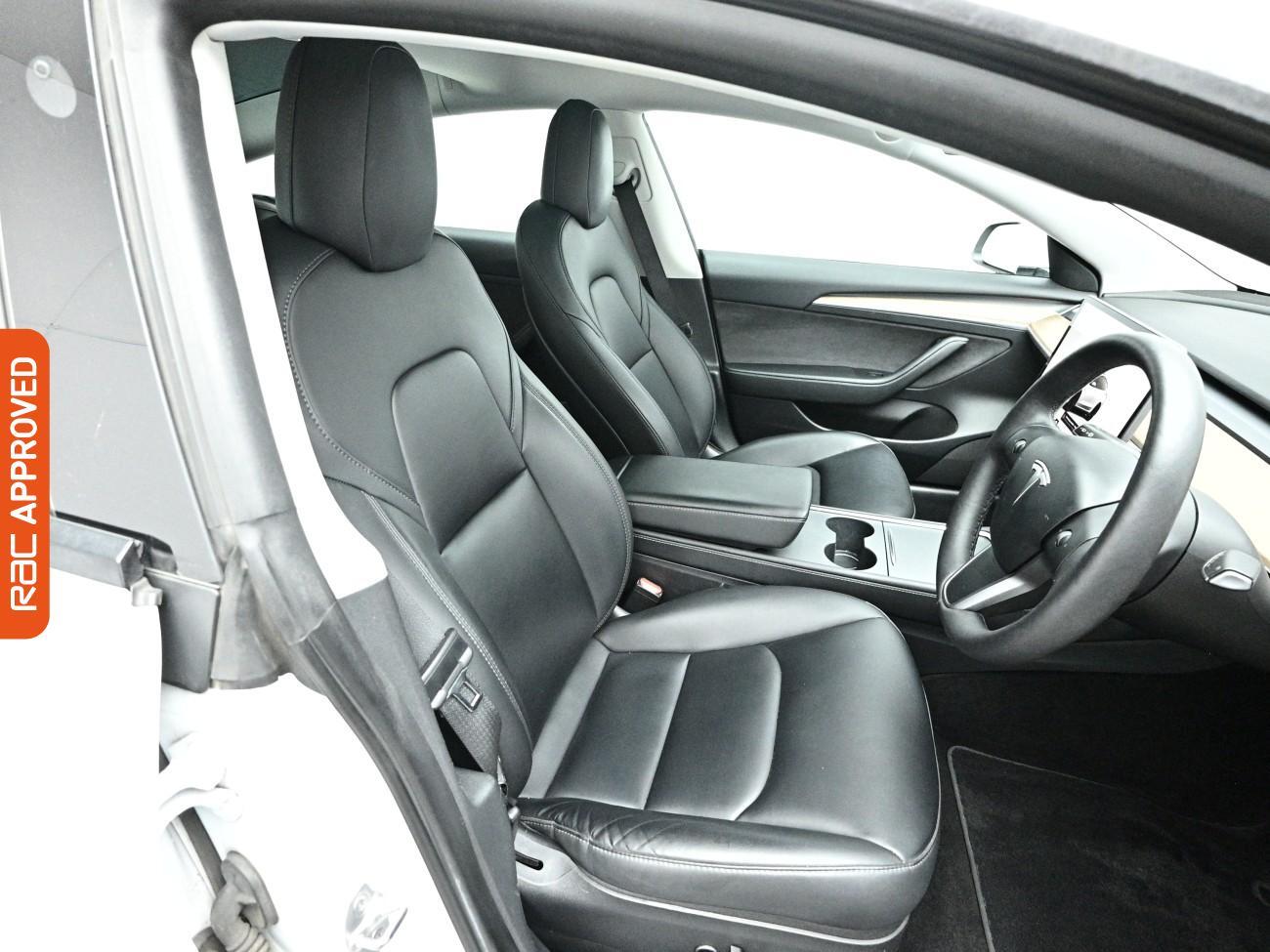 Tesla Model 3 view 13
