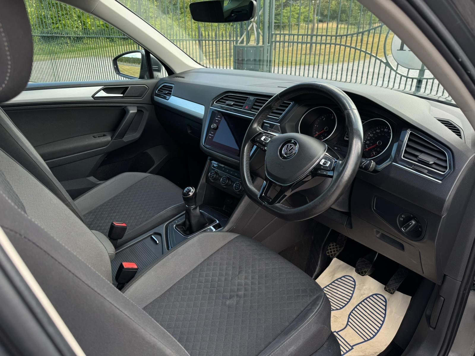 2018 Volkswagen Tiguan 2.0 TDI SE Navigation Euro 6 (s/s) 5dr • 122,000 miles image 12