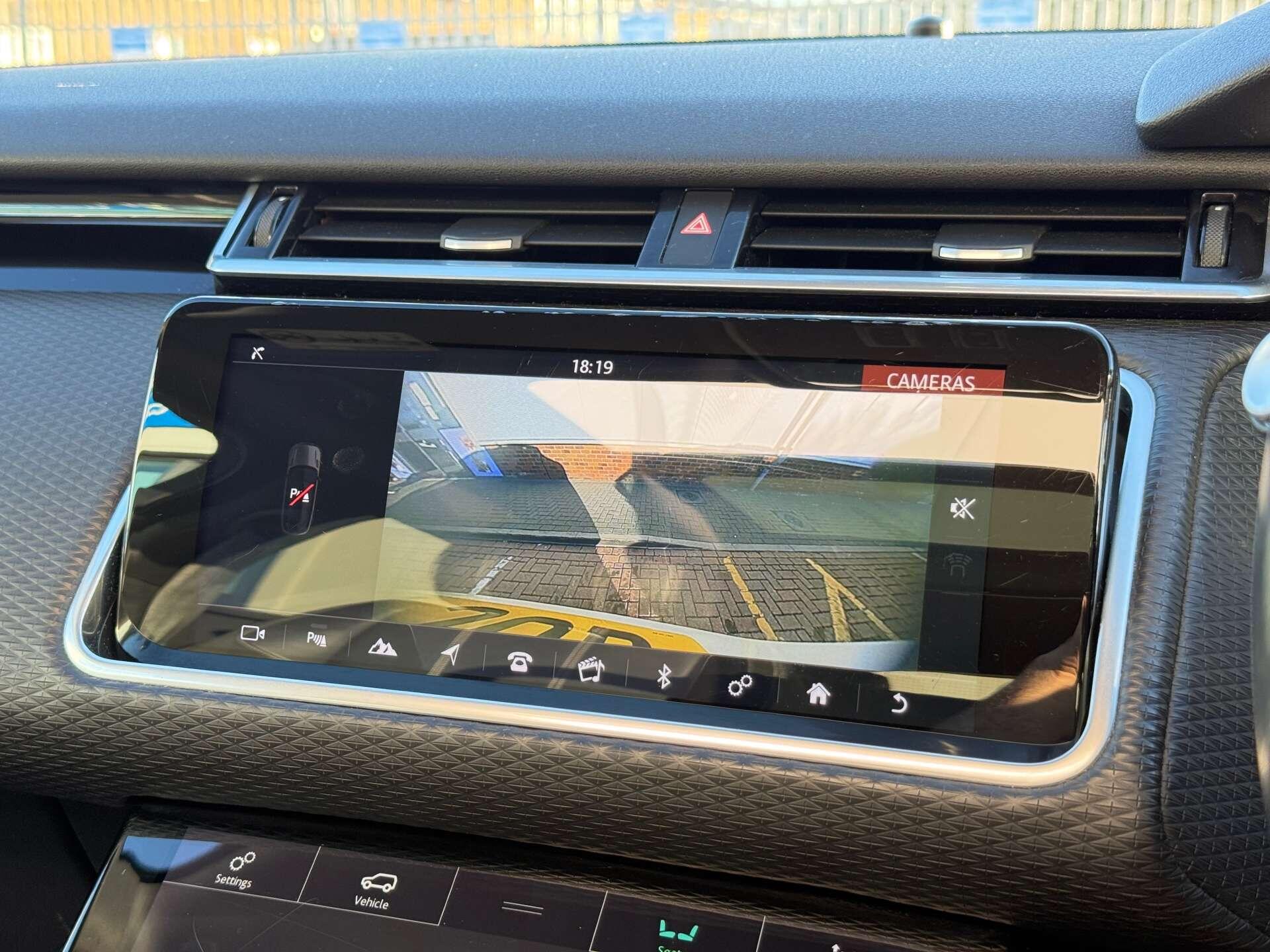 Land Rover Range Rover Velar view 63