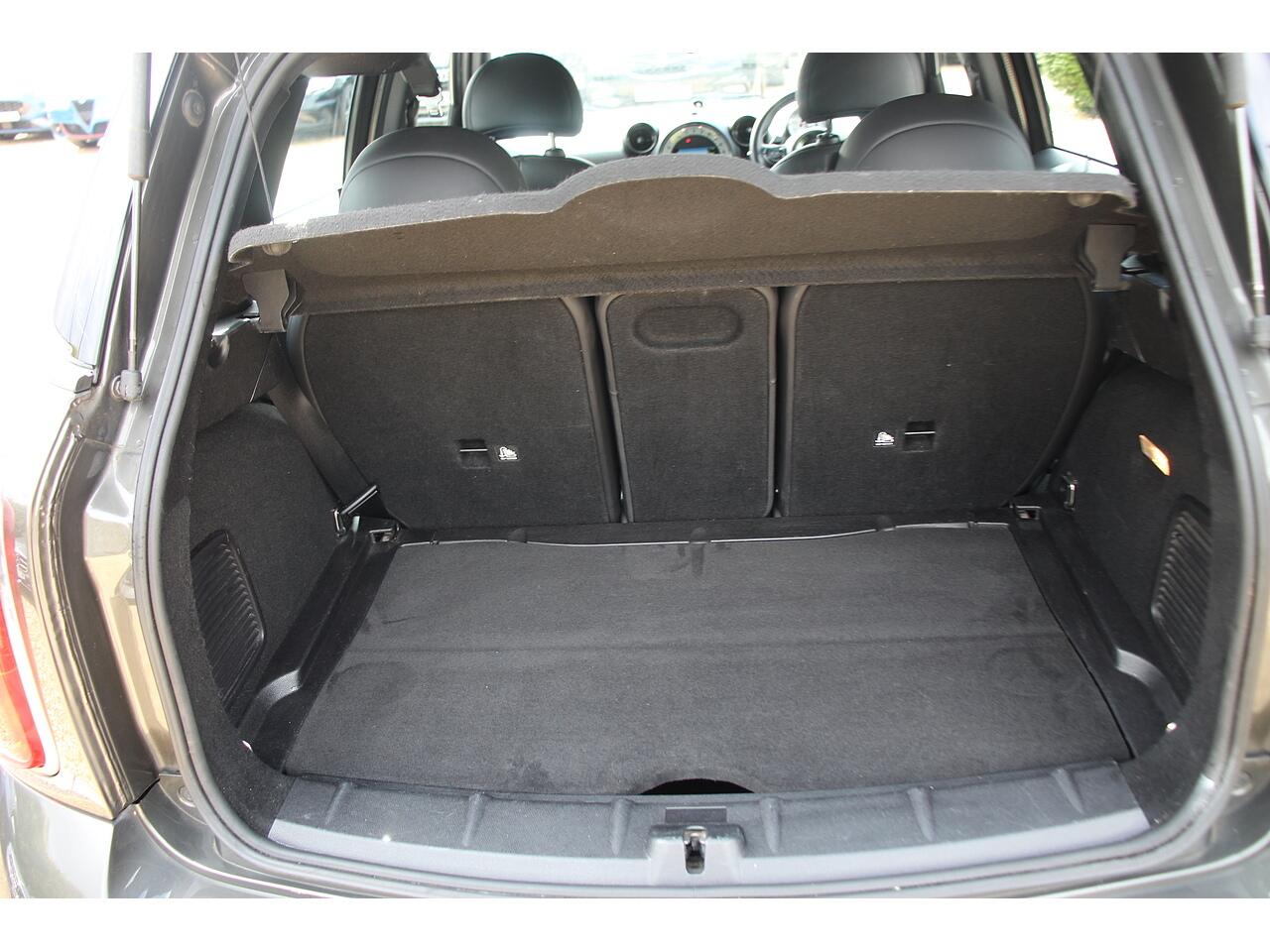 Mini Countryman view 36