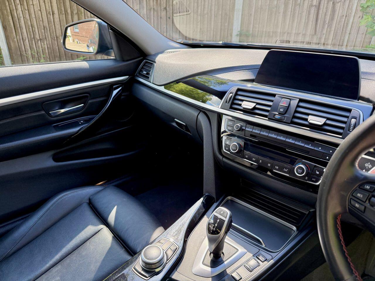 BMW 4 Series view 16