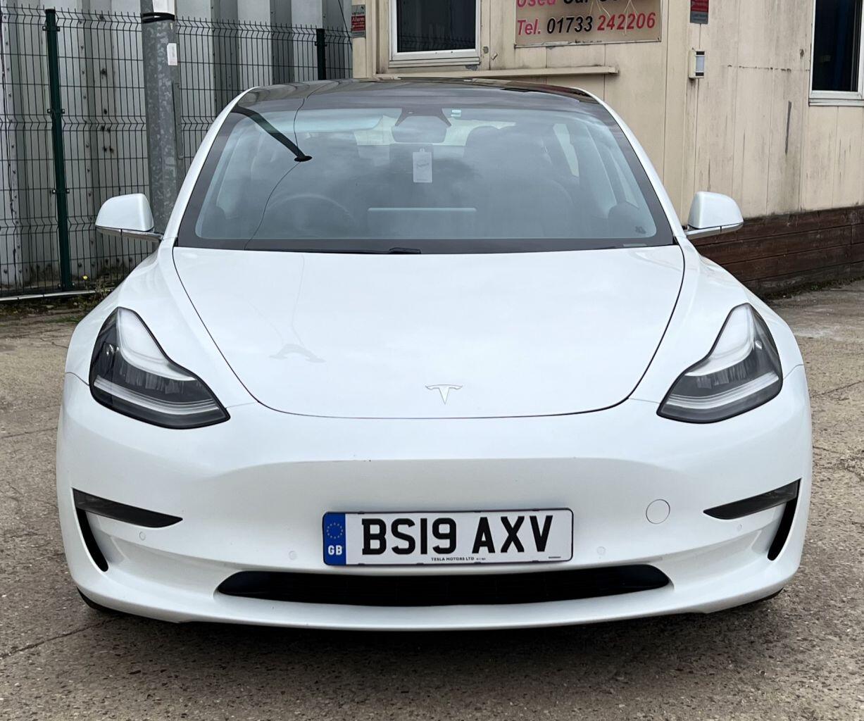 Tesla Model 3 view 6