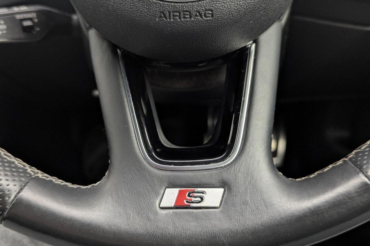 Audi A3 view 32