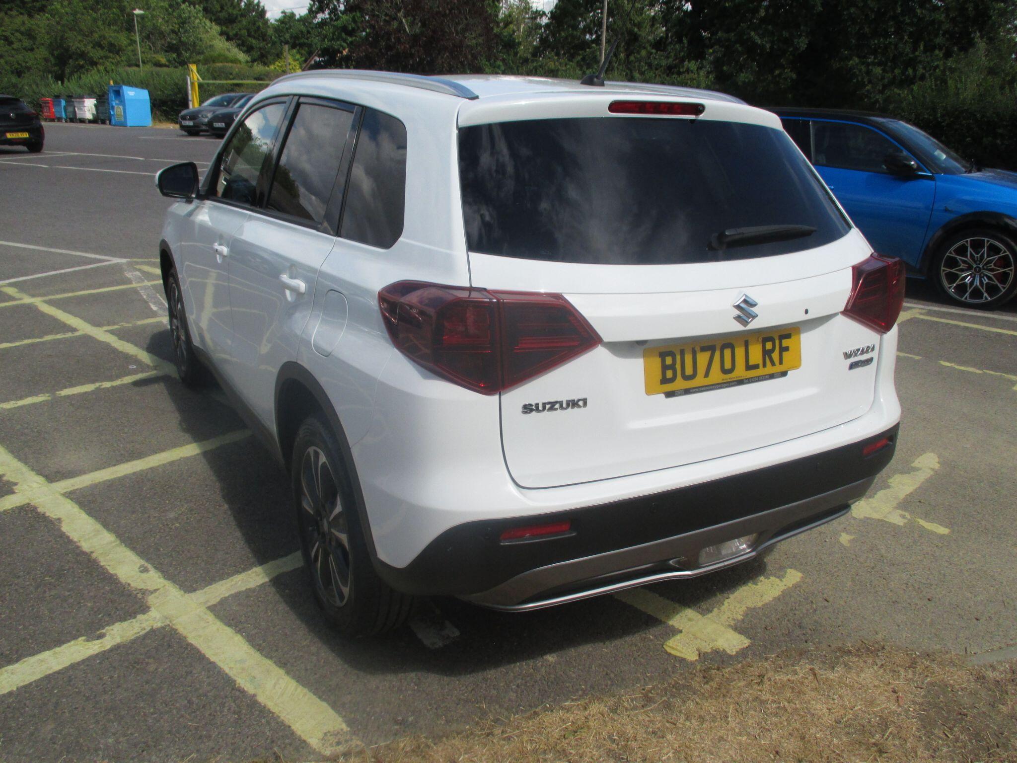 Suzuki Vitara view 17