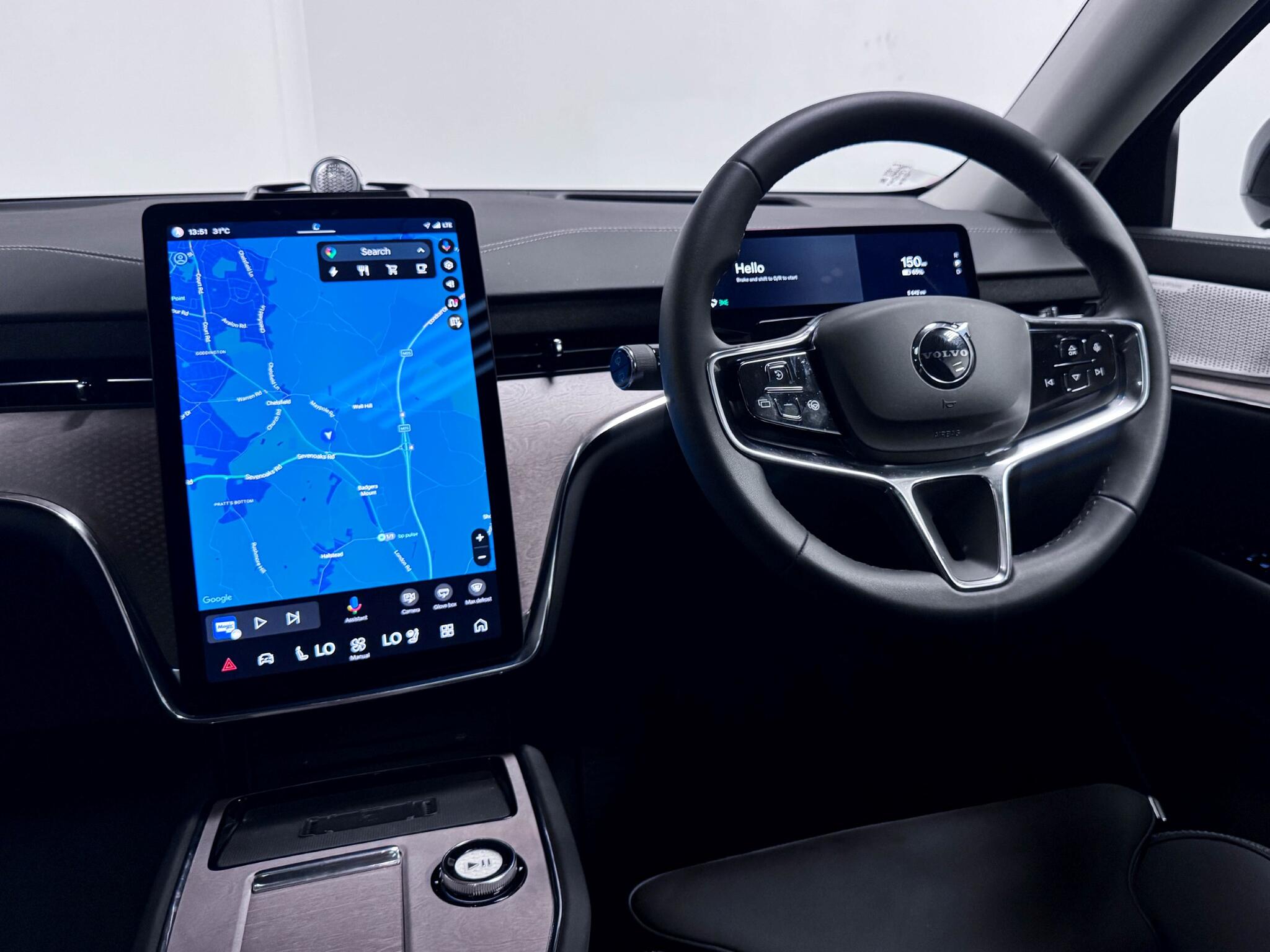 Volvo Ex90 view 26