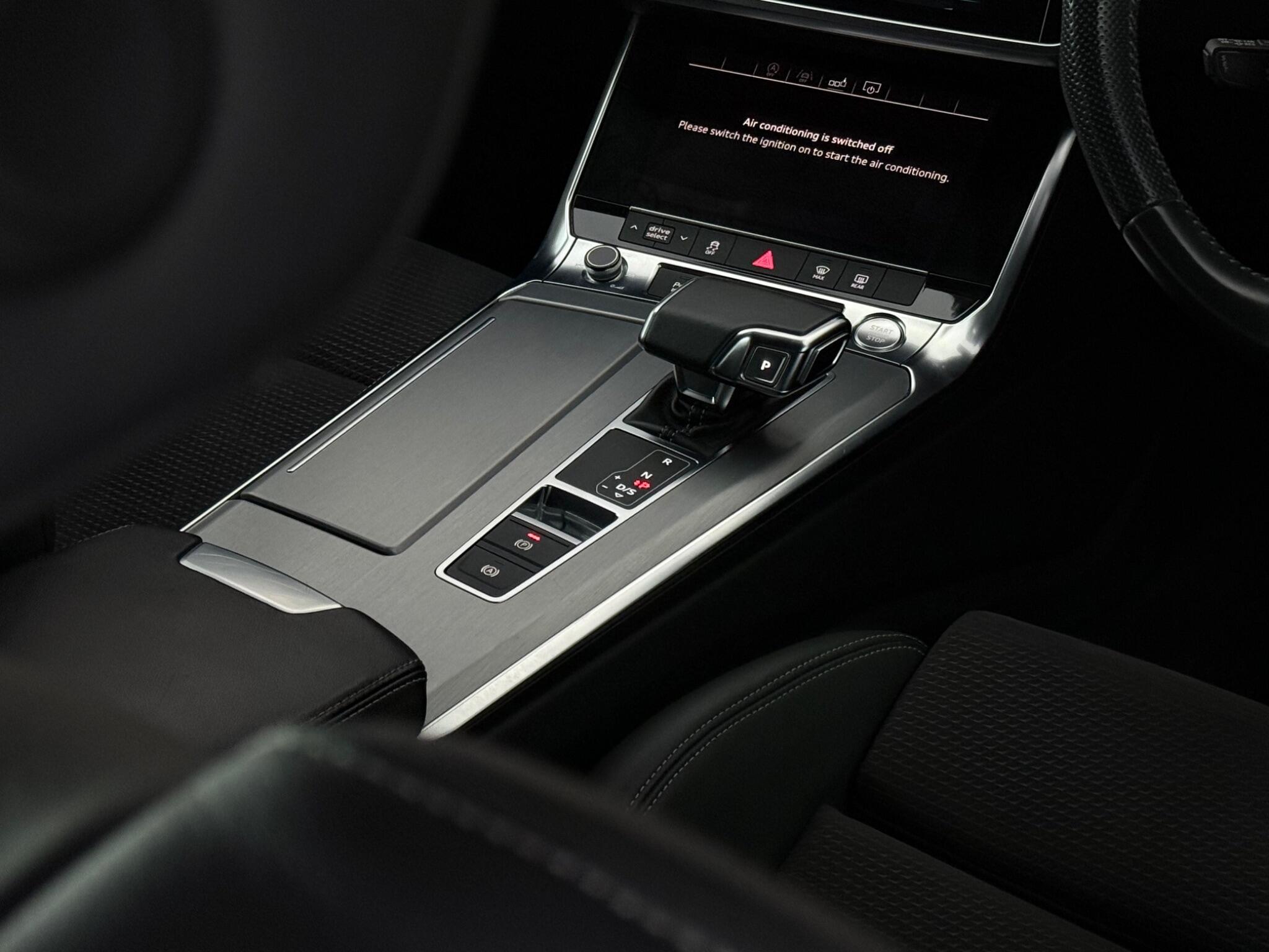 Audi A6 view 30
