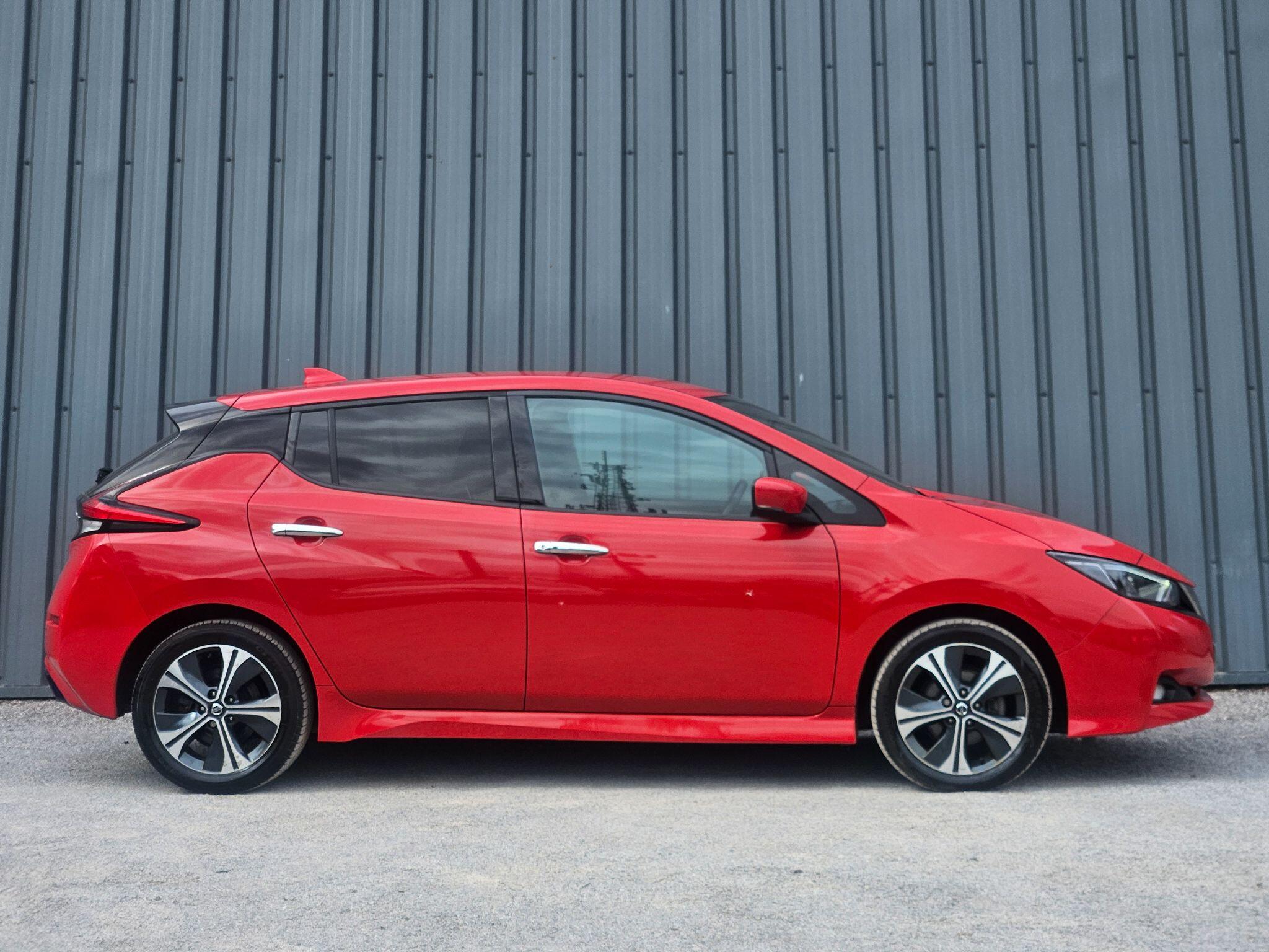2022 Nissan Leaf image 5