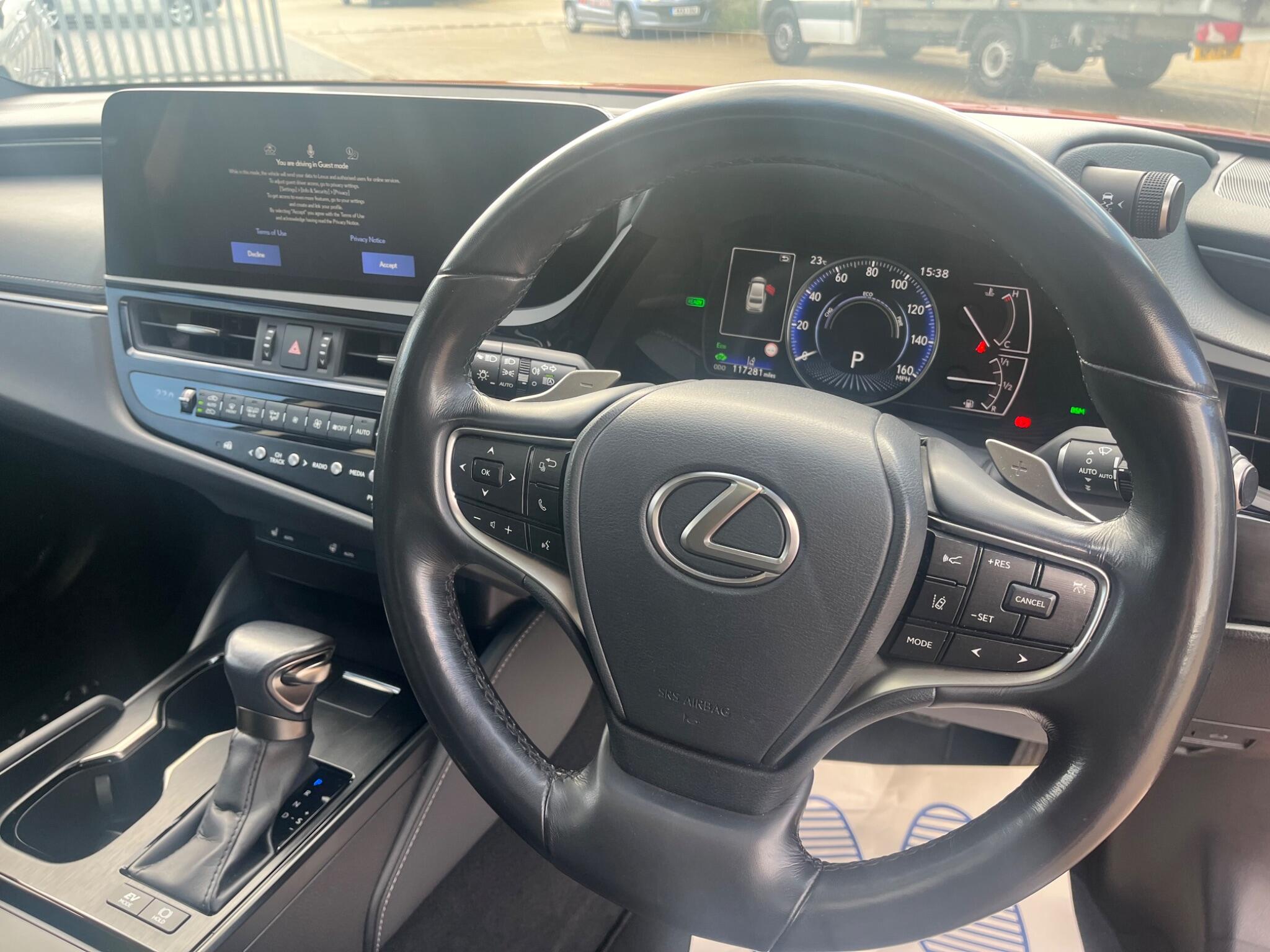 Lexus ES view 48
