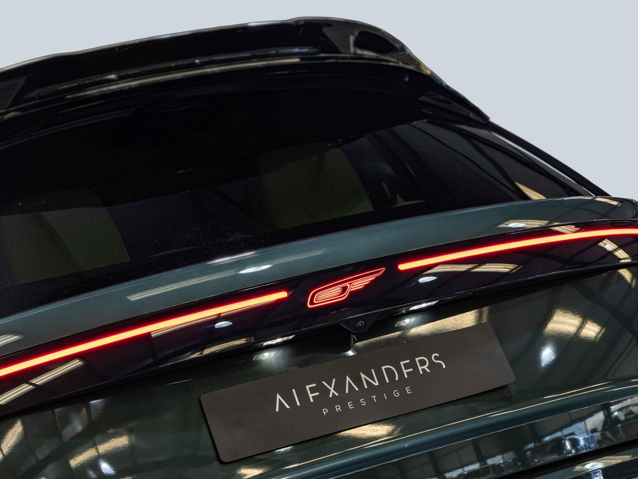 Land Rover Range Rover view 20