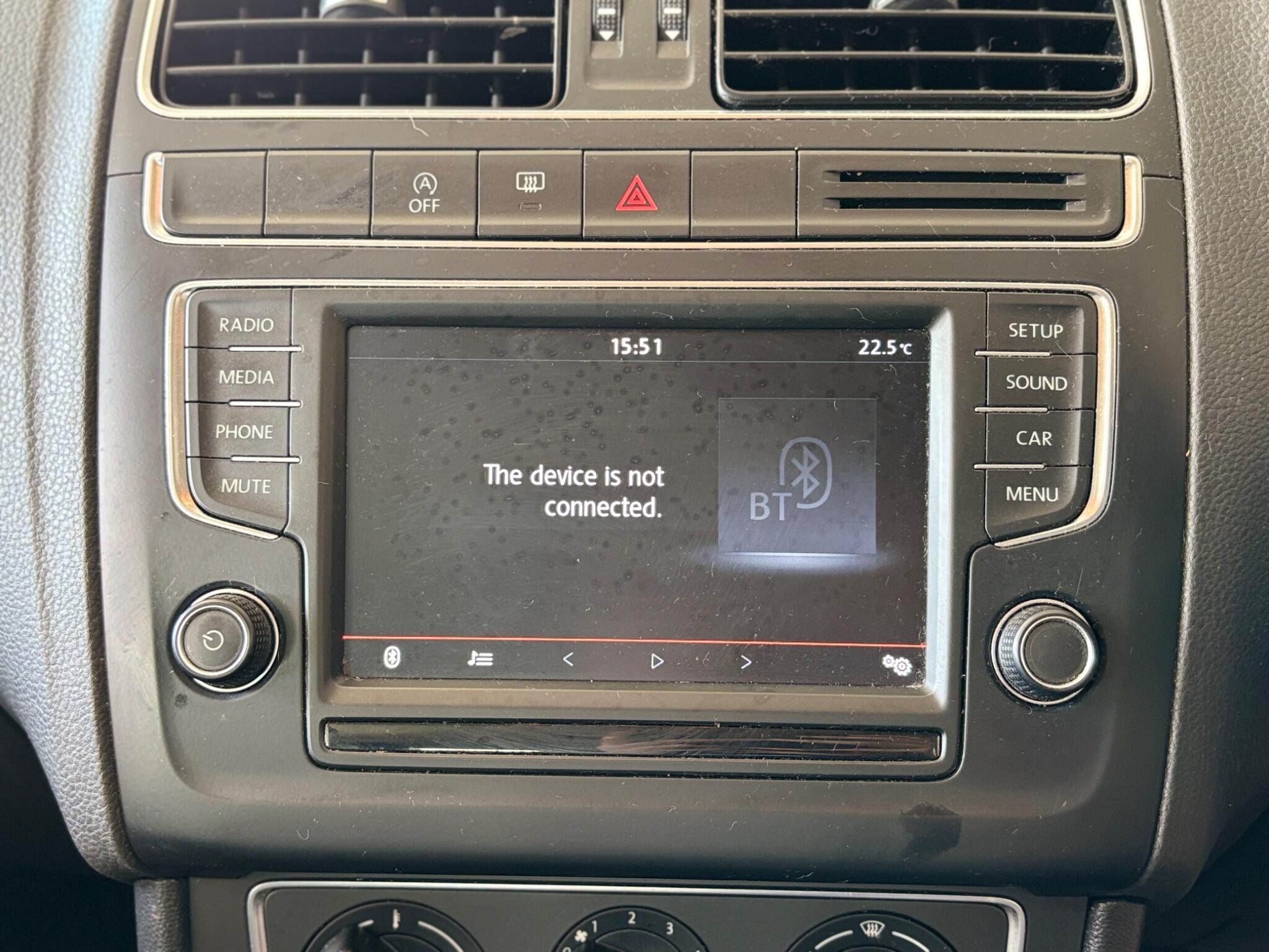 Volkswagen Polo view 19
