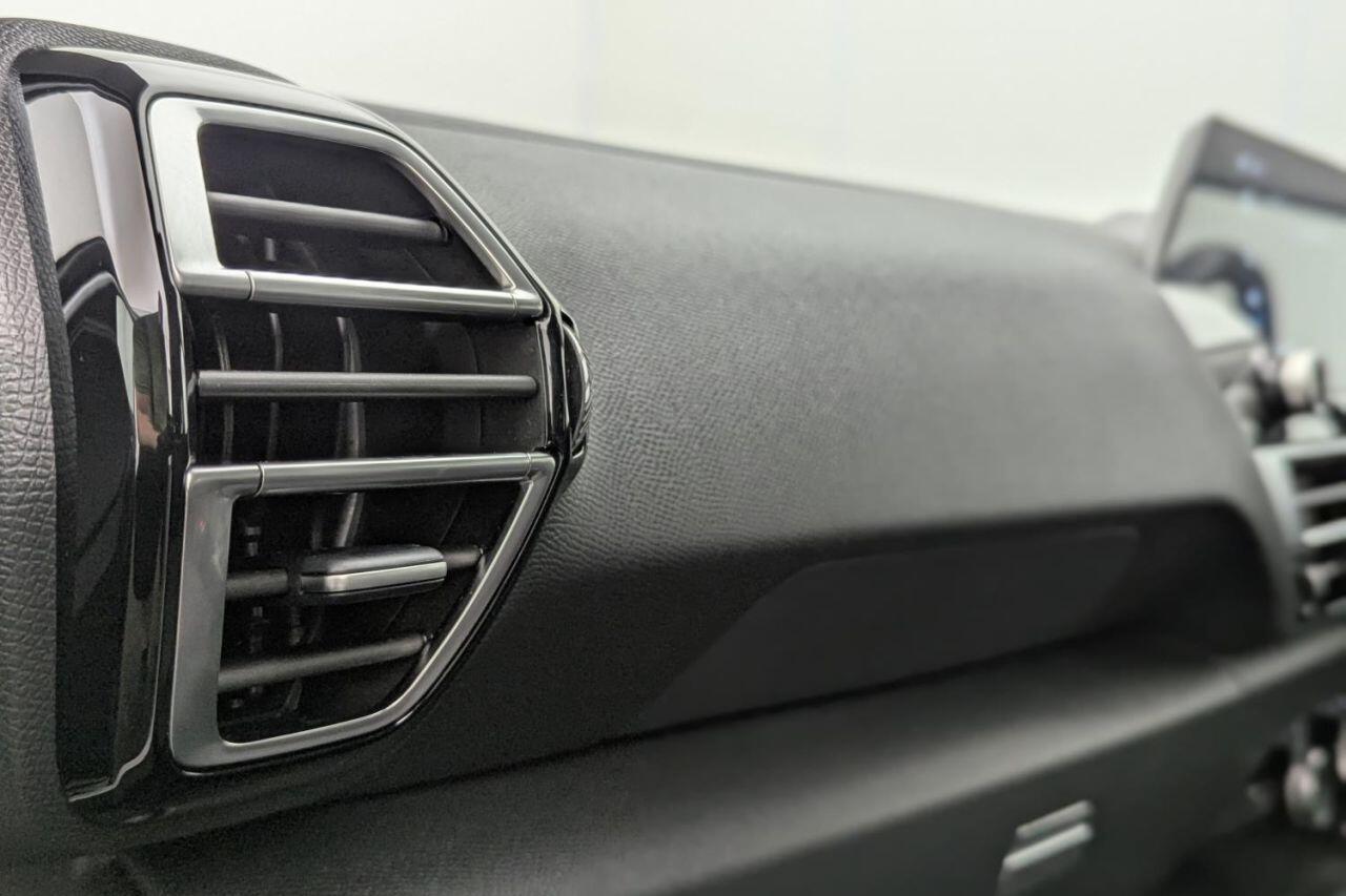 Citroen C4 view 21