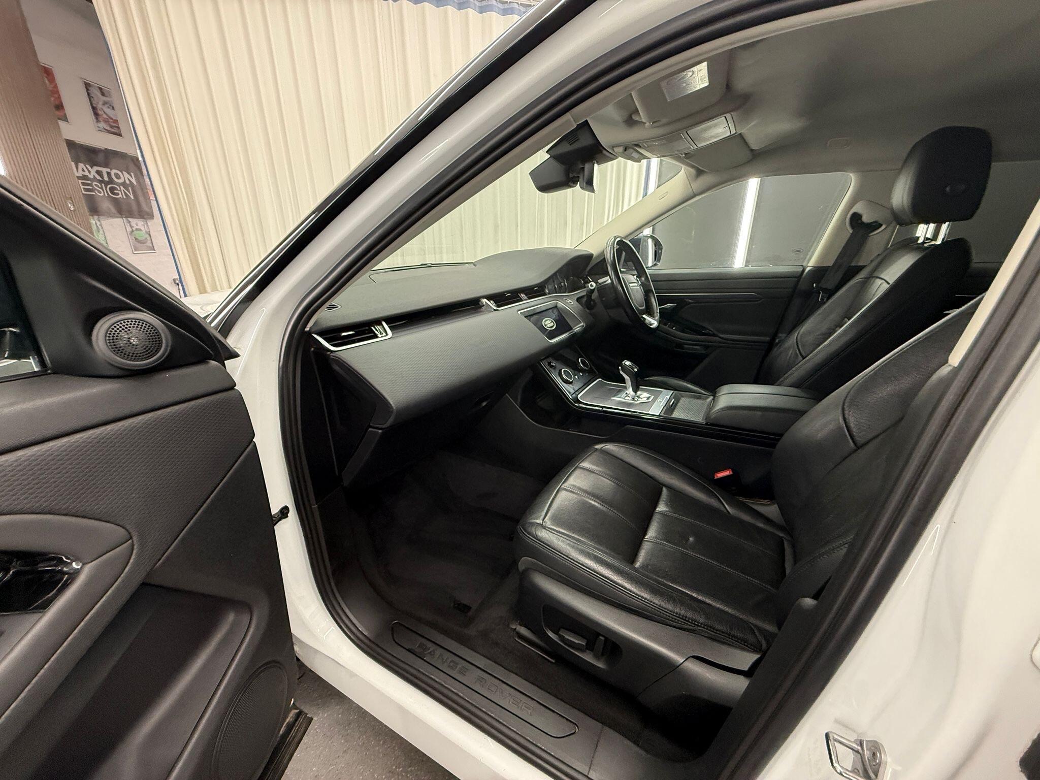 Land Rover Range Rover Evoque view 24