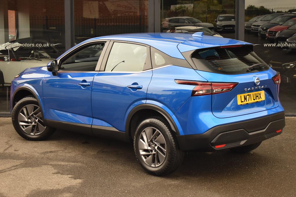 Nissan Qashqai view 2
