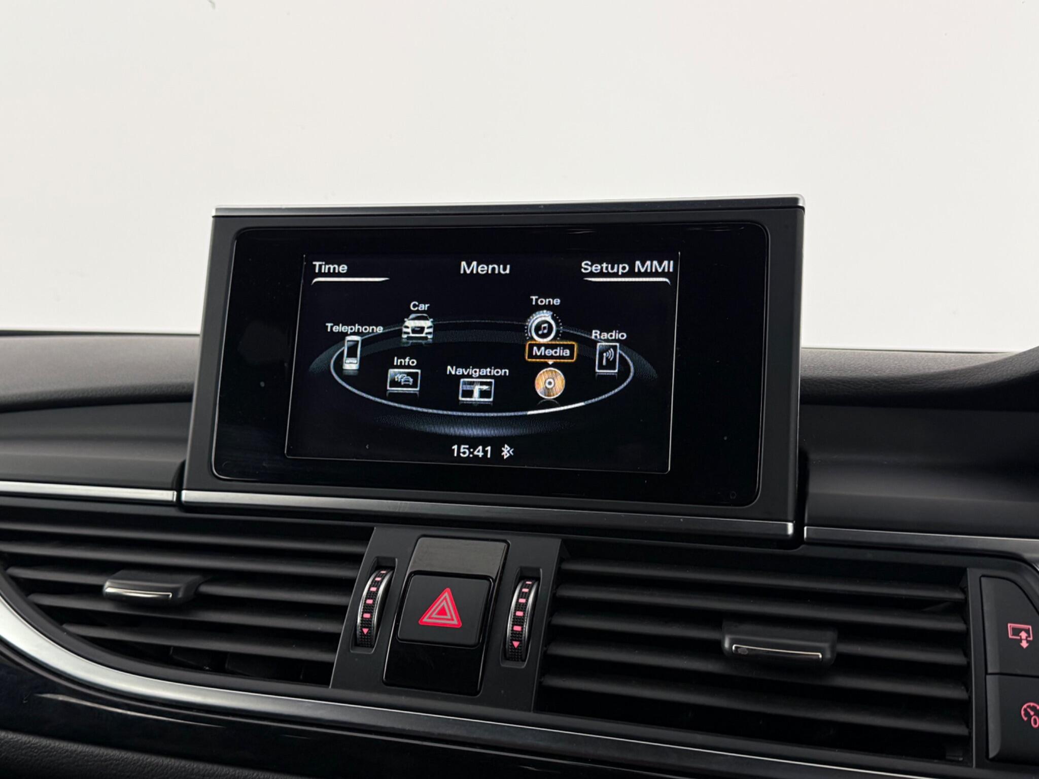 Audi A6 view 25
