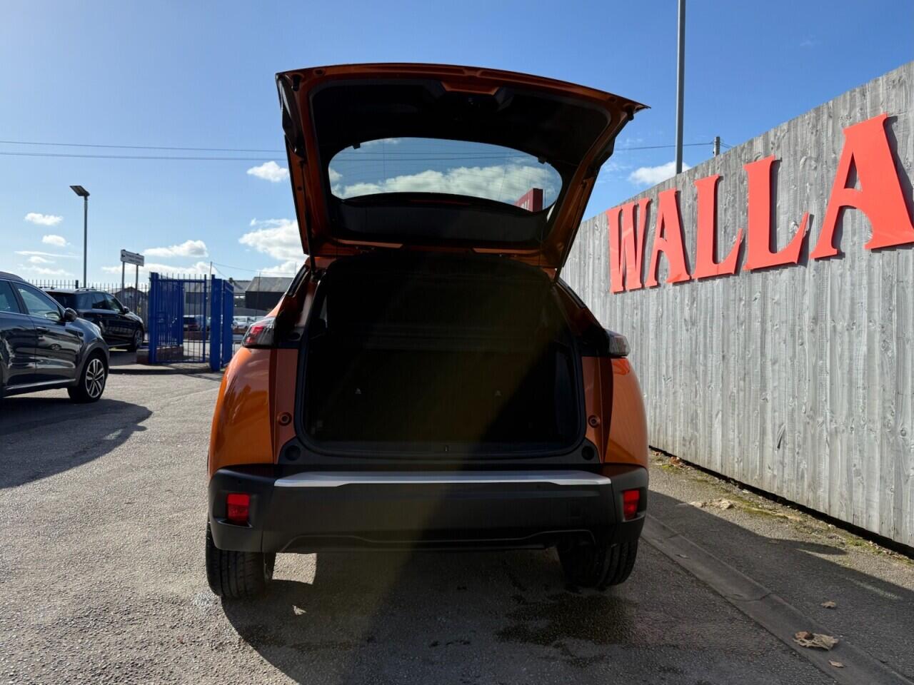 Peugeot 2008 view 35