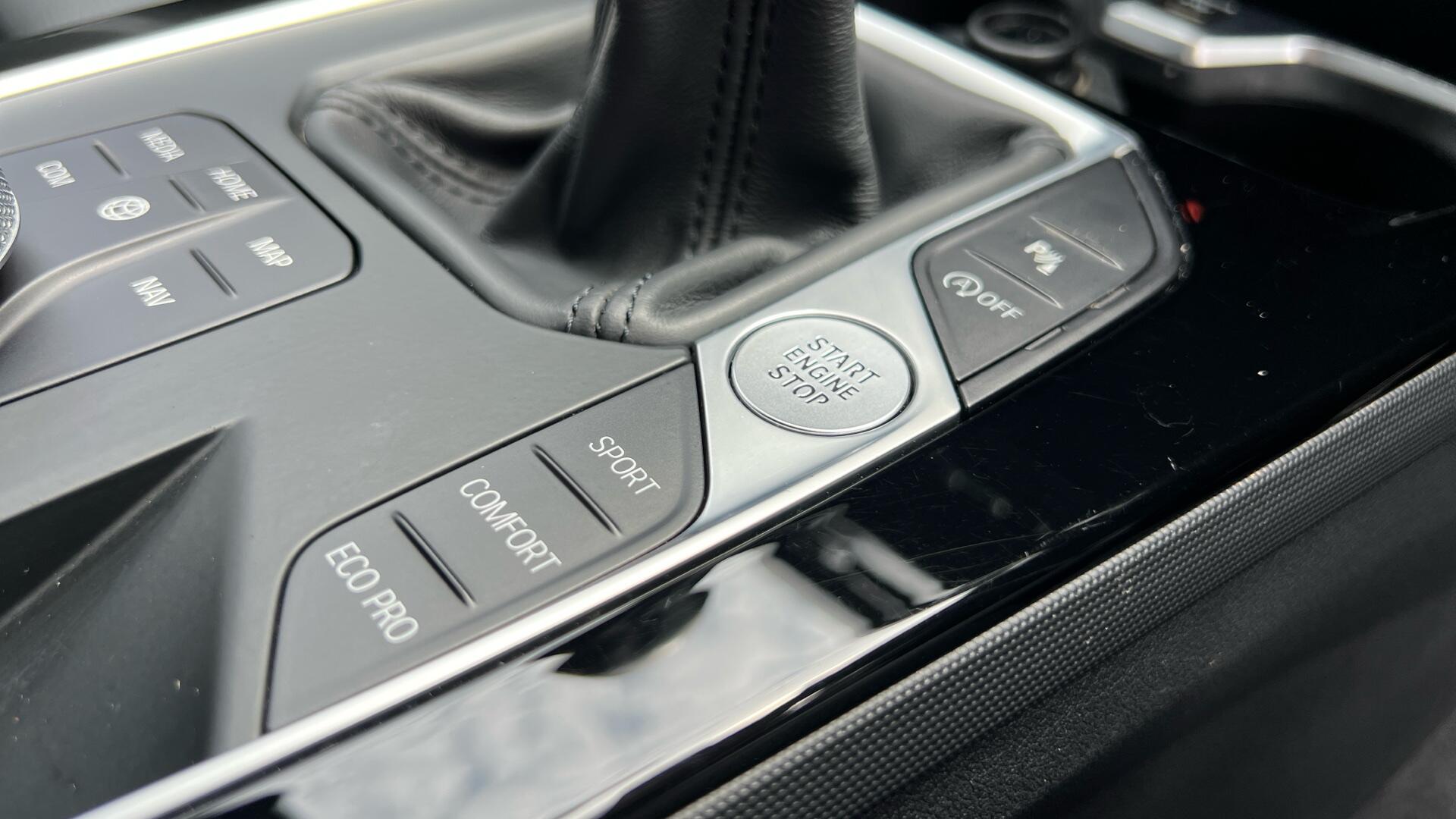 BMW 1 Series view 19