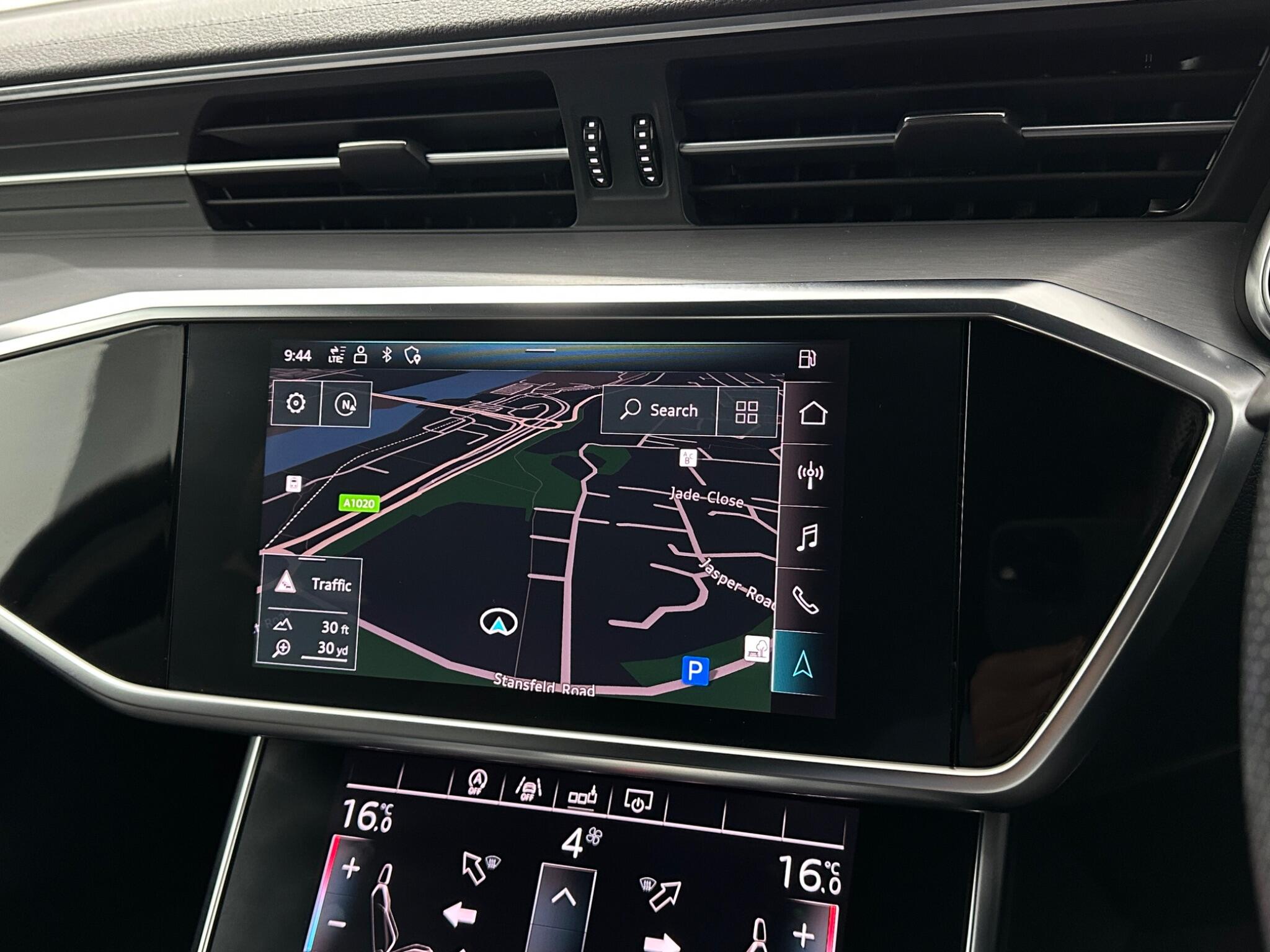 Audi A6 view 22
