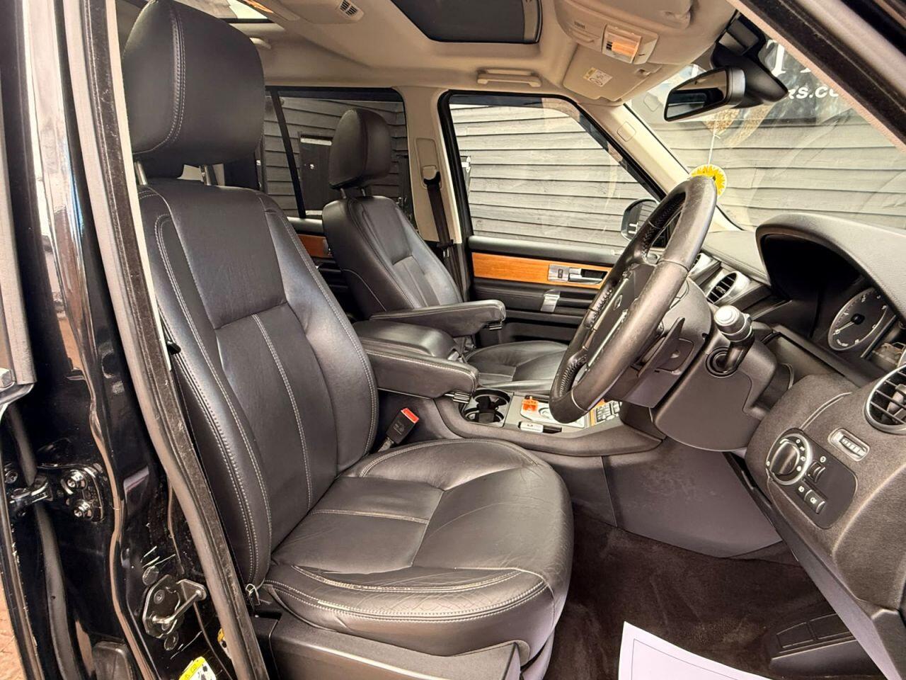 Land Rover Discovery view 10