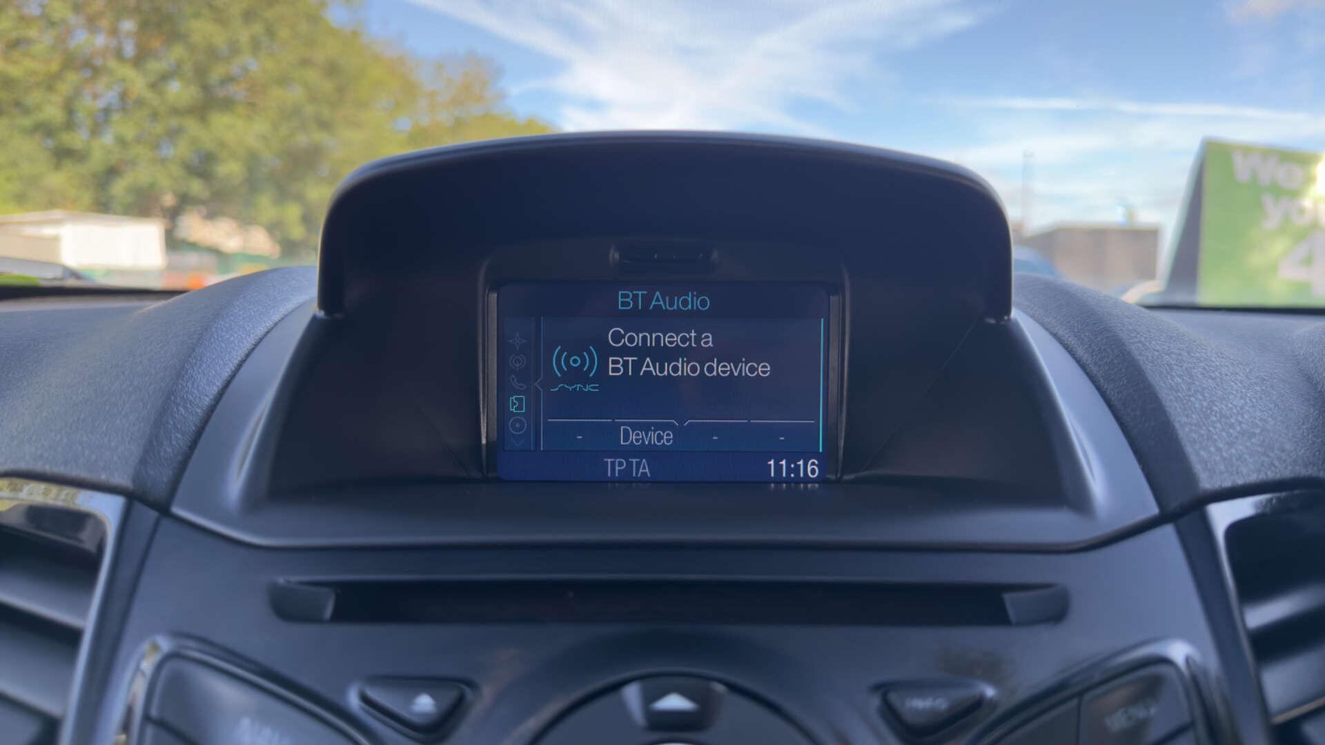 Ford Fiesta view 24