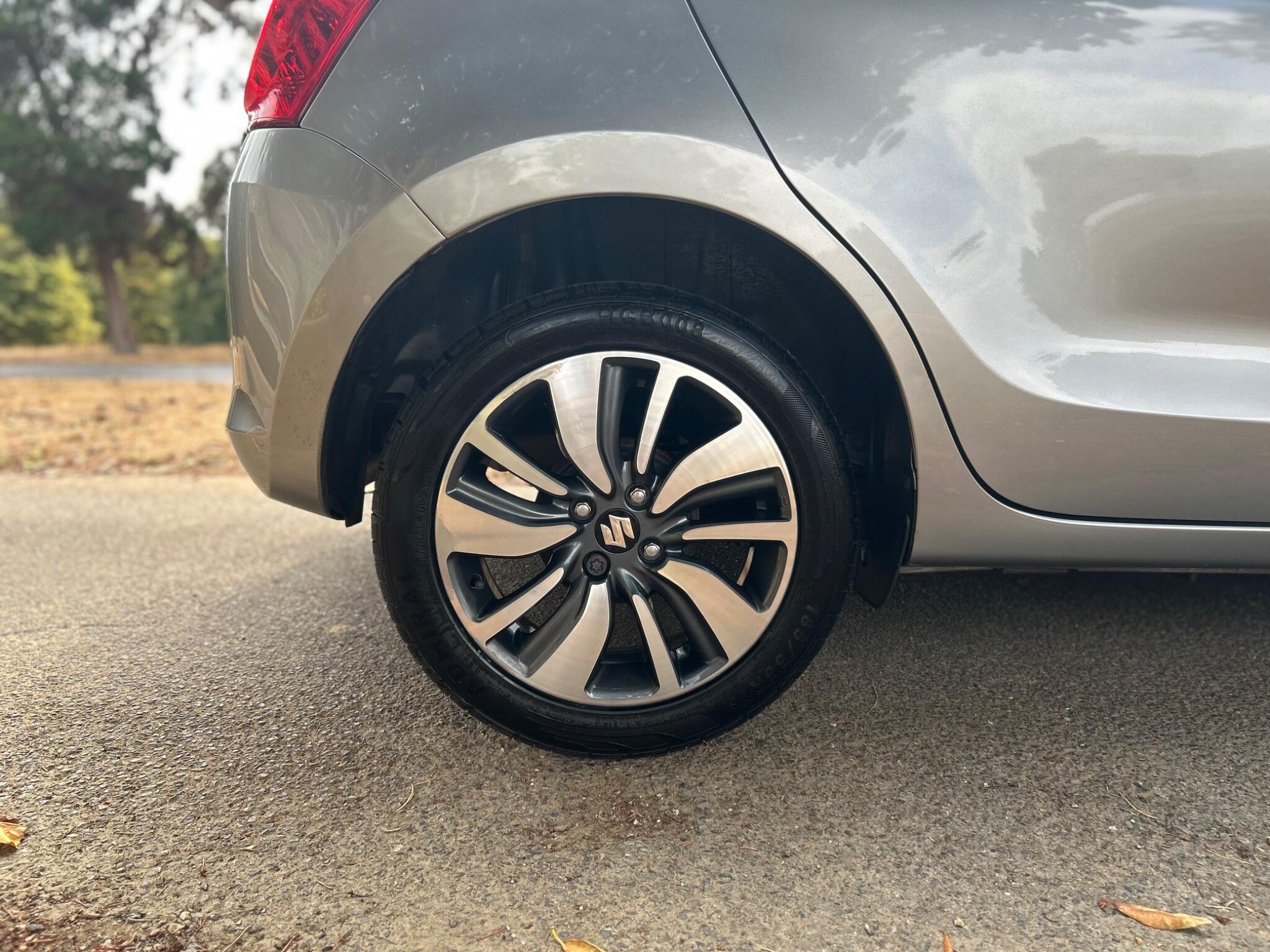 Suzuki Swift view 32
