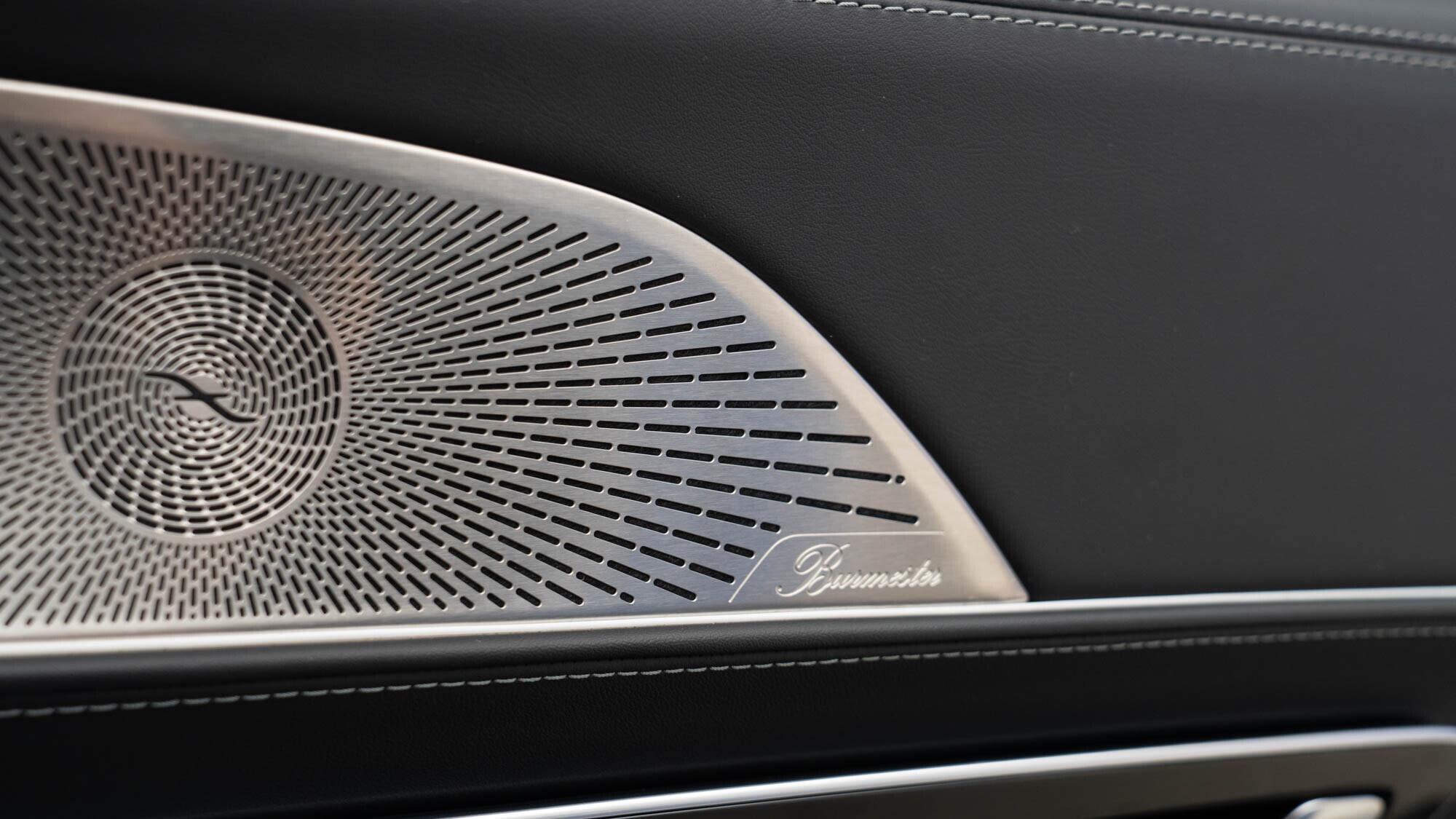 Mercedes-Benz SL view 23