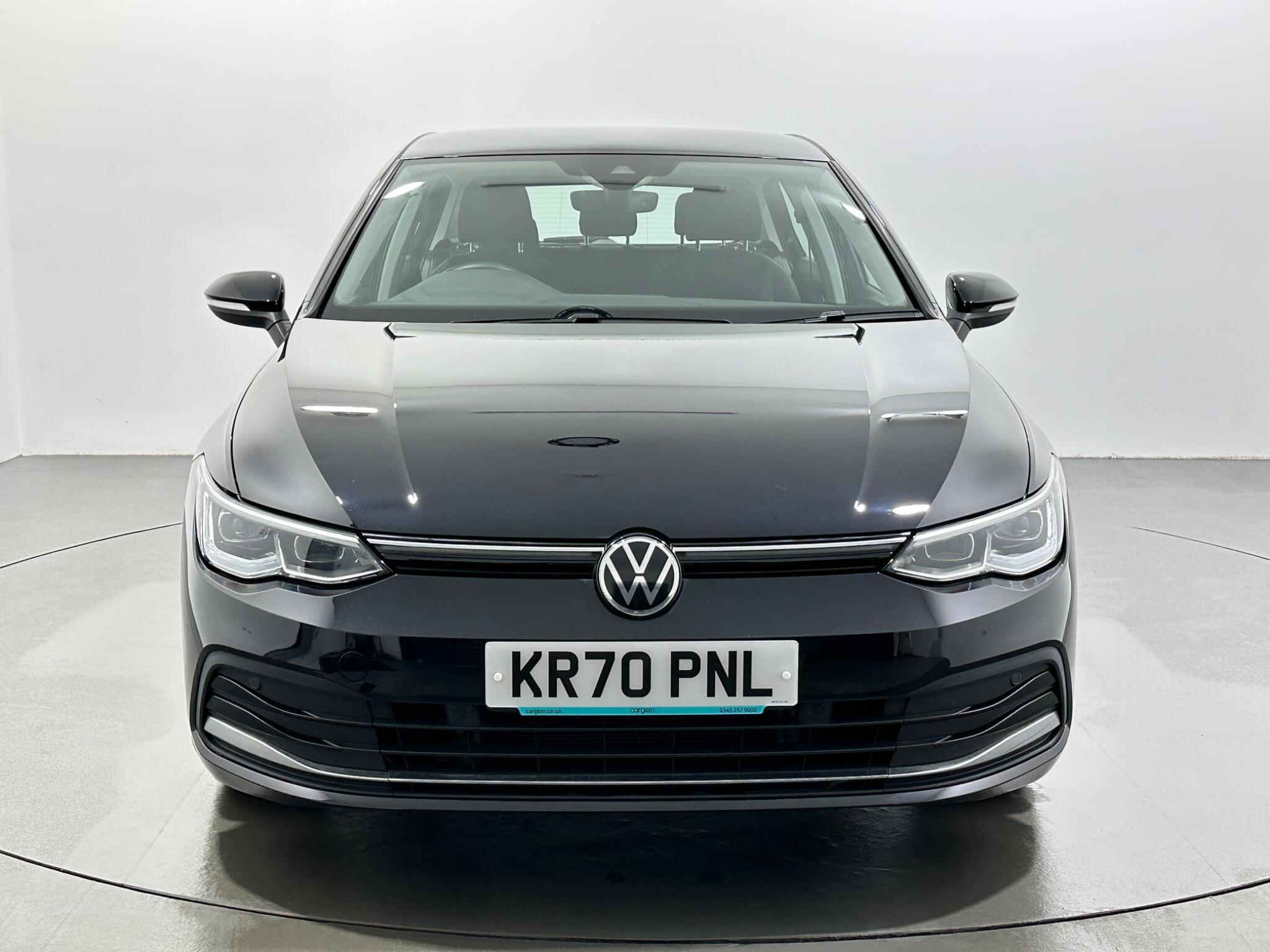 Volkswagen Golf view 3