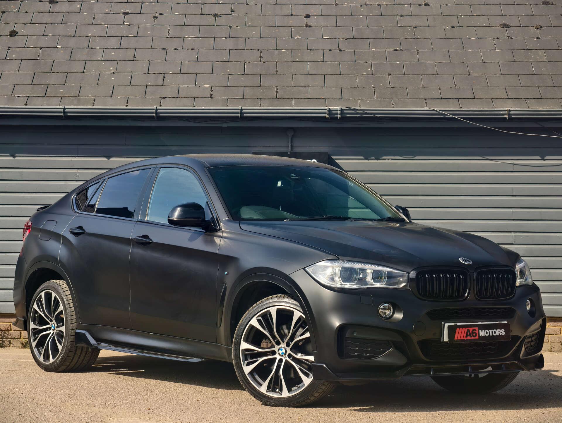 BMW X6 view 2