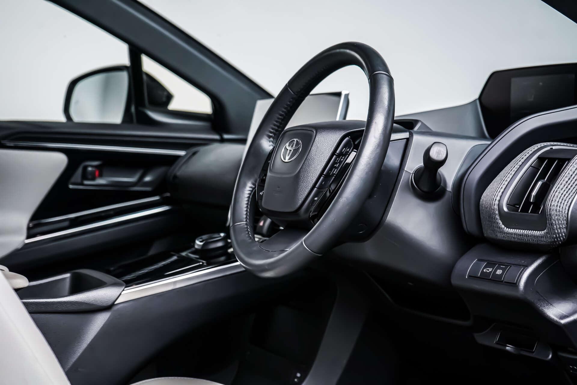 Toyota BZ4X view 9