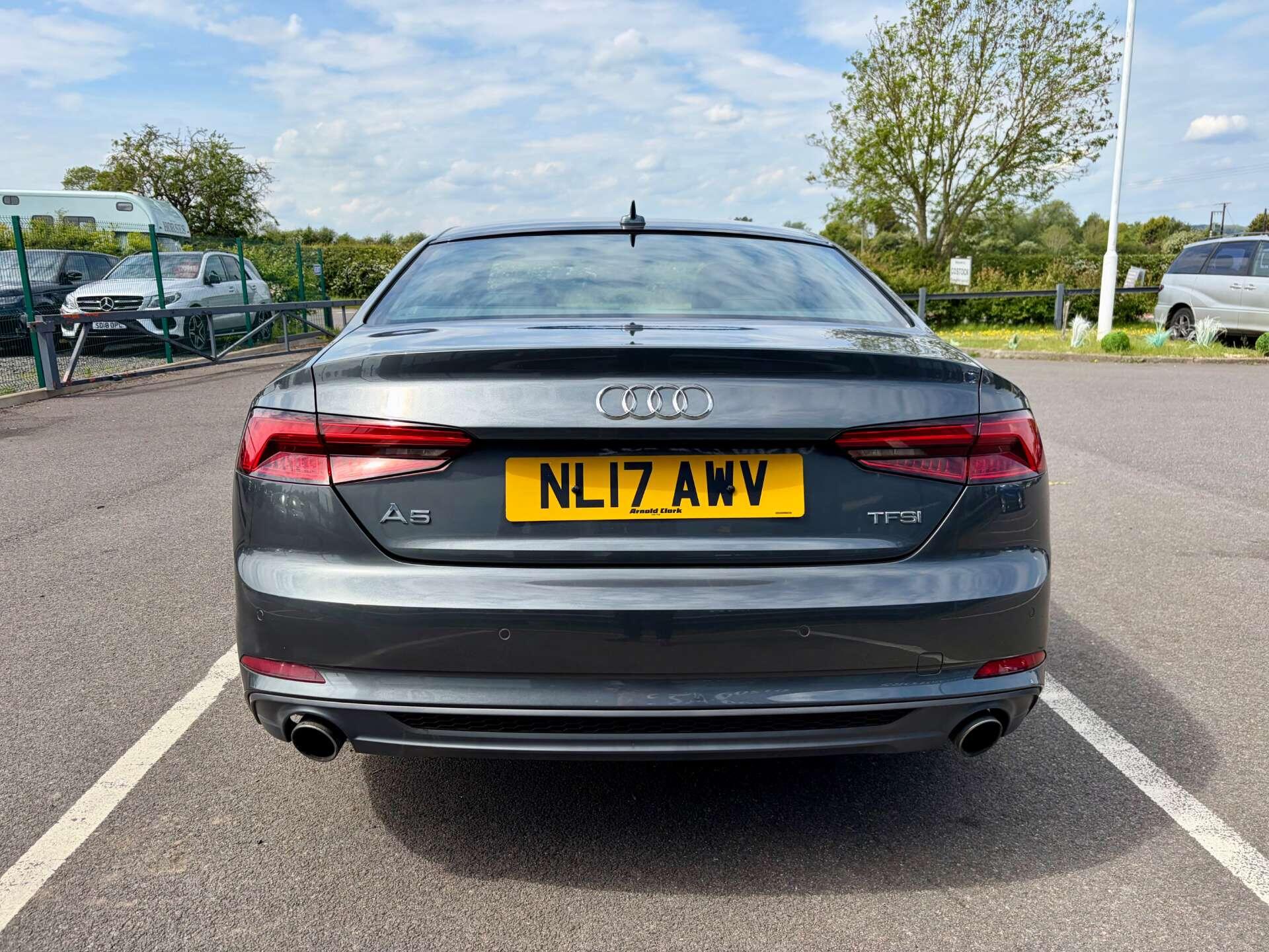 Audi A5 view 7