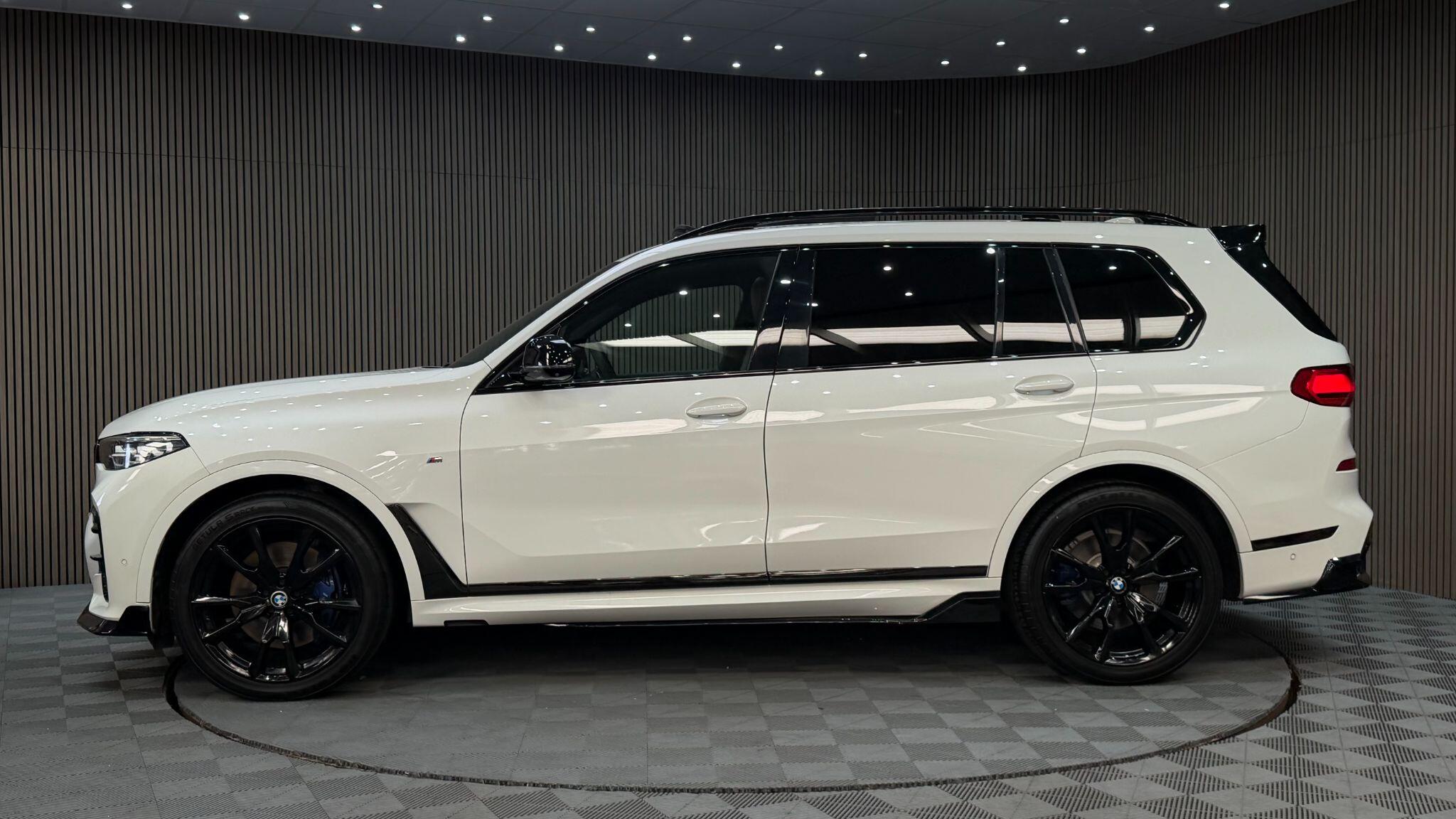 BMW X7 view 52